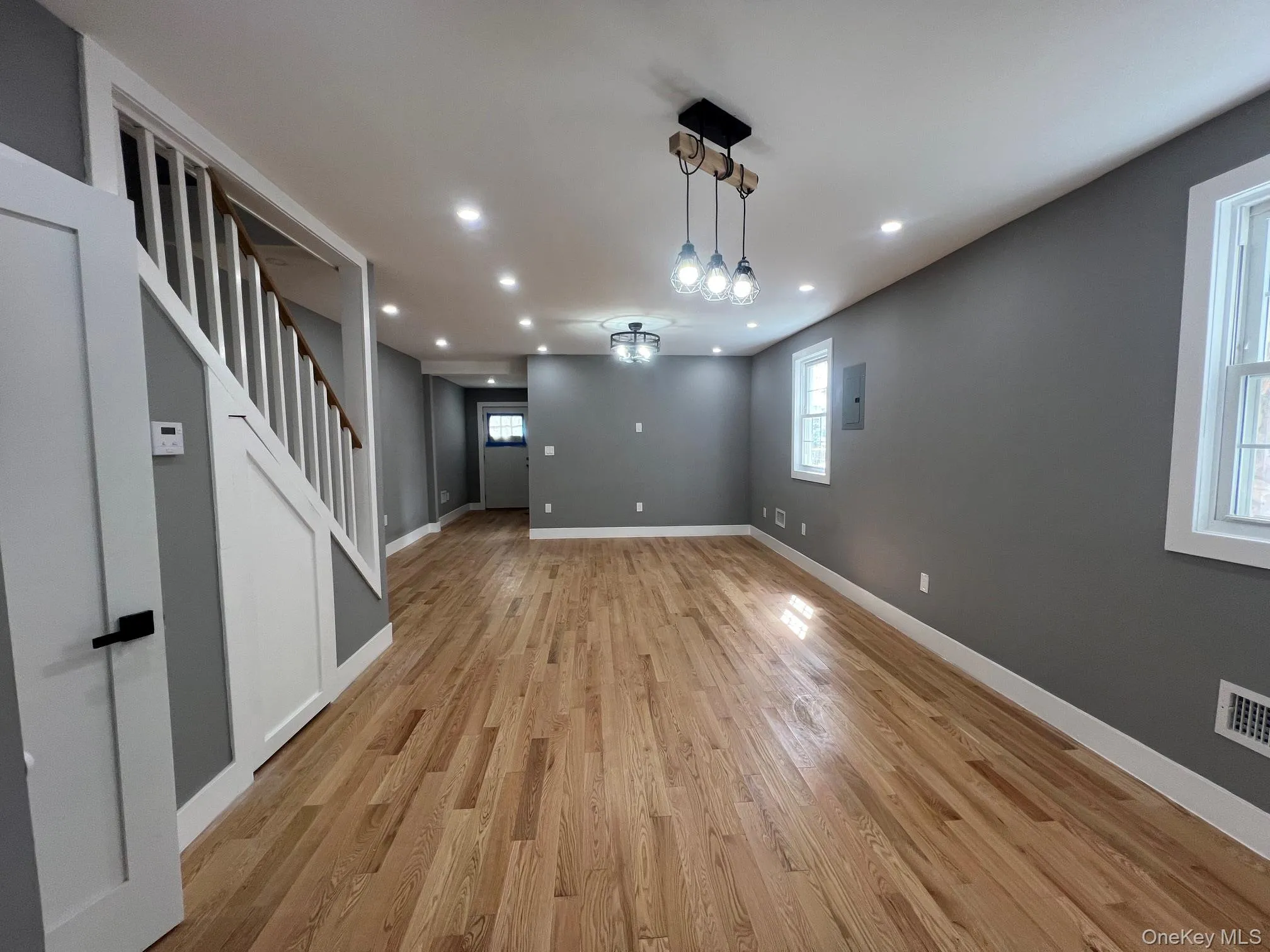 16731 109th Avenue, New York, NY, 5 Bedrooms Bedrooms, 12 Rooms Rooms,3 BathroomsBathrooms,Residential,For Rent,109th,0,1055059 16731 109th Avenue, New York, NY, 5 Bedrooms Bedrooms, 12 Rooms Rooms,3 BathroomsBathrooms,Residential,For Rent,109th,0,1055059