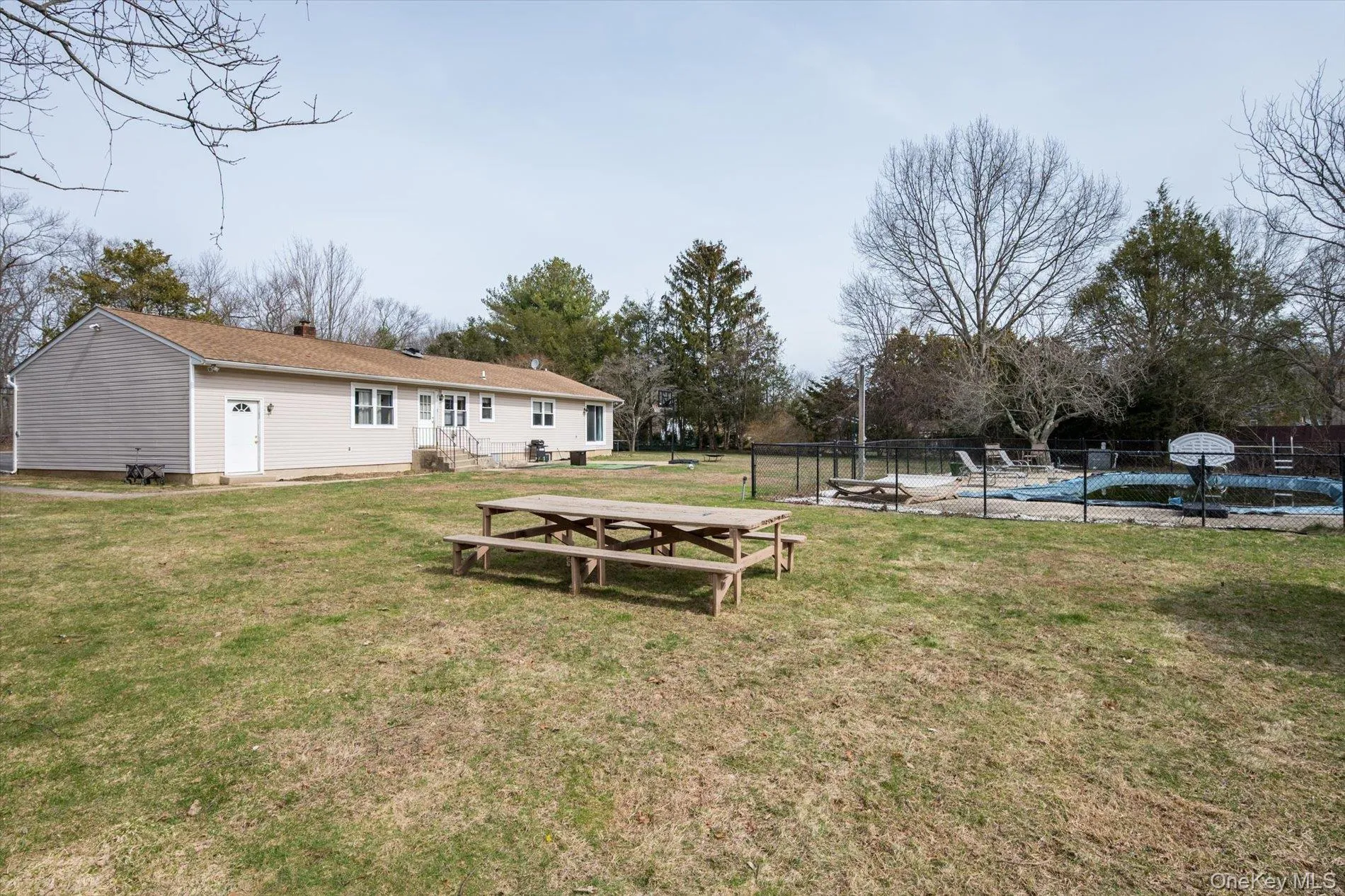 270 Old Commack Road, Smithtown, NY, 4 Bedrooms Bedrooms, 8 Rooms Rooms,3 BathroomsBathrooms,Residential,For Rent,Old Commack,0,1055060 270 Old Commack Road, Smithtown, NY, 4 Bedrooms Bedrooms, 8 Rooms Rooms,3 BathroomsBathrooms,Residential,For Rent,Old Commack,0,1055060