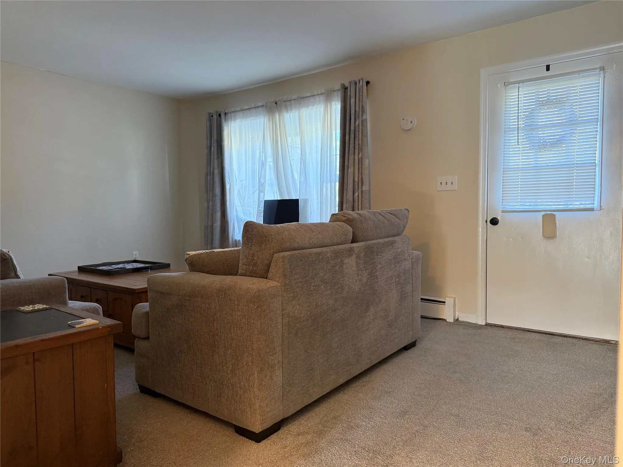 274 Hooker Avenue, Poughkeepsie, NY, 2 Bedrooms Bedrooms, 6 Rooms Rooms,1 BathroomBathrooms,Residential,For Rent,Hooker,0,1055062 274 Hooker Avenue, Poughkeepsie, NY, 2 Bedrooms Bedrooms, 6 Rooms Rooms,1 BathroomBathrooms,Residential,For Rent,Hooker,0,1055062