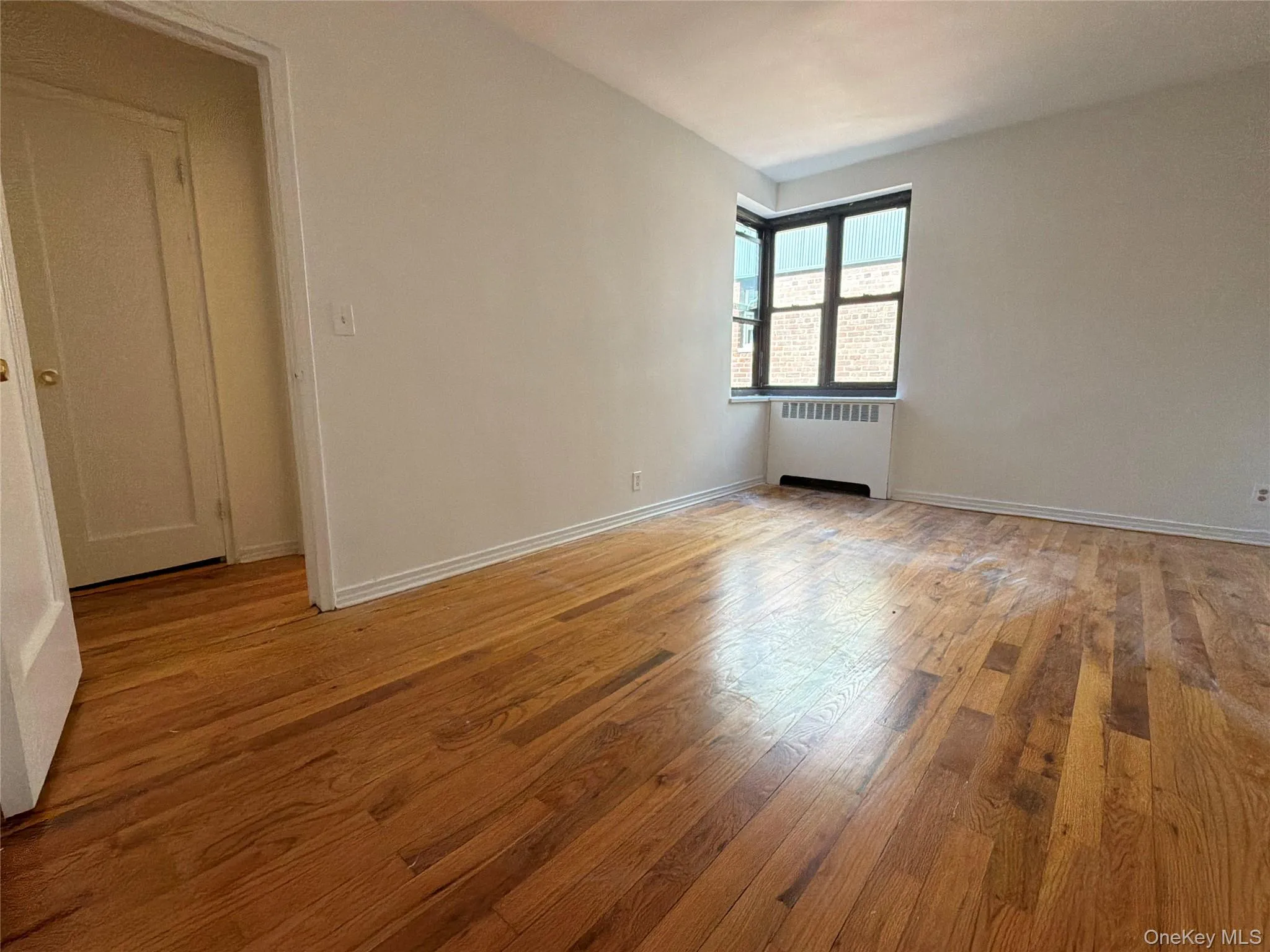 23 Schenck Avenue, North Hempstead, NY, 1 Bedroom Bedrooms, 3 Rooms Rooms,1 BathroomBathrooms,Residential Lease,For Rent,Schenck,0,1055068 23 Schenck Avenue, North Hempstead, NY, 1 Bedroom Bedrooms, 3 Rooms Rooms,1 BathroomBathrooms,Residential Lease,For Rent,Schenck,0,1055068