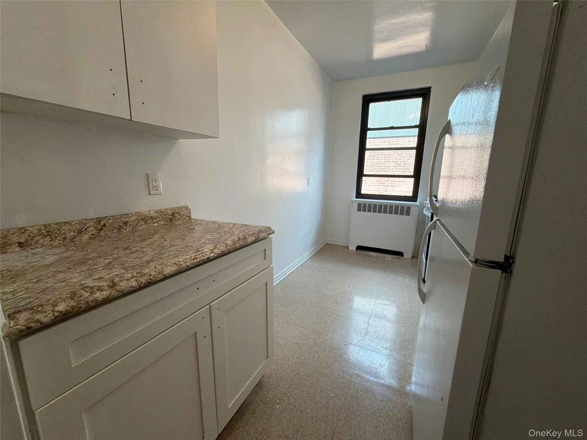 23 Schenck Avenue, North Hempstead, NY, 1 Bedroom Bedrooms, 3 Rooms Rooms,1 BathroomBathrooms,Residential Lease,For Rent,Schenck,0,1055068 23 Schenck Avenue, North Hempstead, NY, 1 Bedroom Bedrooms, 3 Rooms Rooms,1 BathroomBathrooms,Residential Lease,For Rent,Schenck,0,1055068