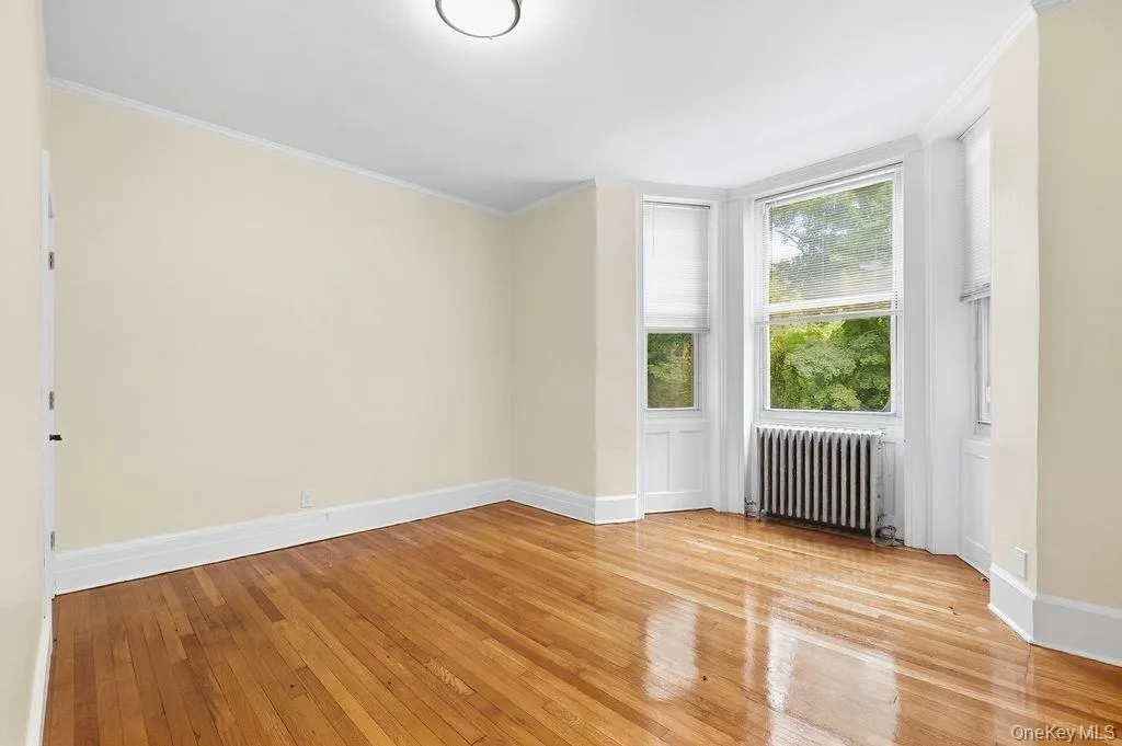 111 Broadway, Greenburgh, NY, 2 Bedroom Bedrooms, 4 Room Rooms,1 BathroomBathrooms,Residential Lease,For Rent,Broadway,0,1055069 111 Broadway, Greenburgh, NY, 2 Bedroom Bedrooms, 4 Room Rooms,1 BathroomBathrooms,Residential Lease,For Rent,Broadway,0,1055069