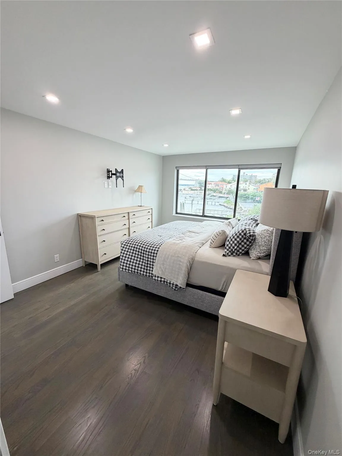 15419 Riverside Drive, New York, NY, 3 Bedrooms Bedrooms, 5 Rooms Rooms,2 BathroomsBathrooms,Residential,For Rent,Riverside,0,1055072 15419 Riverside Drive, New York, NY, 3 Bedrooms Bedrooms, 5 Rooms Rooms,2 BathroomsBathrooms,Residential,For Rent,Riverside,0,1055072
