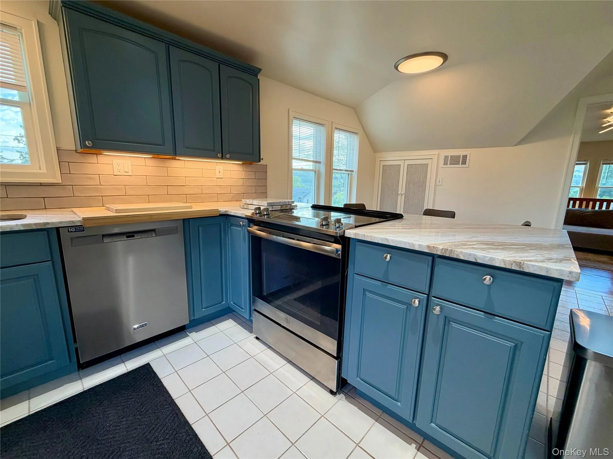9 Lafayette Street, Cortlandt, NY, 1 Bedroom Bedrooms, 4 Room Rooms,1 BathroomBathrooms,Residential Lease,For Rent,Lafayette,0,1055076 9 Lafayette Street, Cortlandt, NY, 1 Bedroom Bedrooms, 4 Room Rooms,1 BathroomBathrooms,Residential Lease,For Rent,Lafayette,0,1055076
