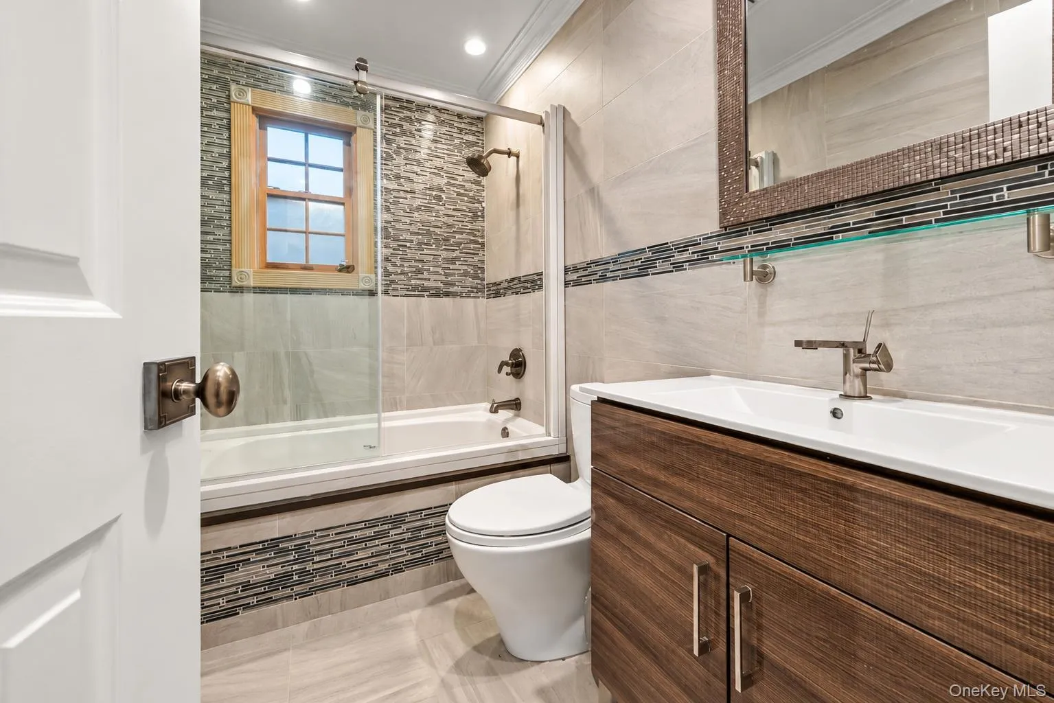 162-07 12th Road, New York, NY, 3 Bedrooms Bedrooms, 8 Rooms Rooms,2 BathroomsBathrooms,Residential,For Rent,12th,0,1055077 162-07 12th Road, New York, NY, 3 Bedrooms Bedrooms, 8 Rooms Rooms,2 BathroomsBathrooms,Residential,For Rent,12th,0,1055077