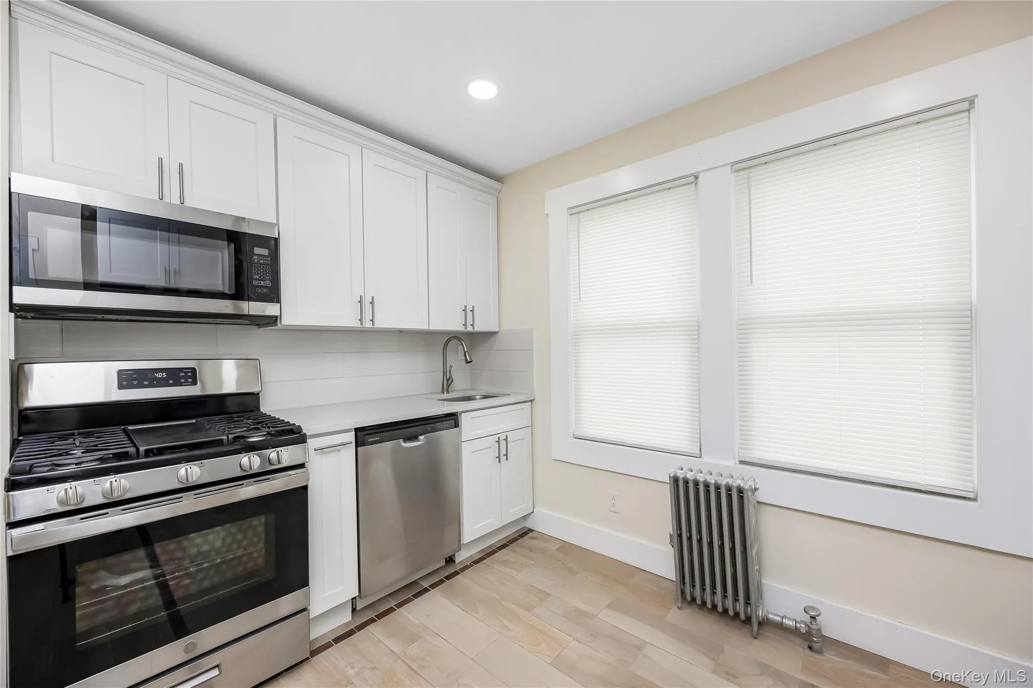 10719 129th Street, New York, NY, 3 Bedrooms Bedrooms, 7 Rooms Rooms,2 BathroomsBathrooms,Residential,For Rent,129th,0,1055078 10719 129th Street, New York, NY, 3 Bedrooms Bedrooms, 7 Rooms Rooms,2 BathroomsBathrooms,Residential,For Rent,129th,0,1055078