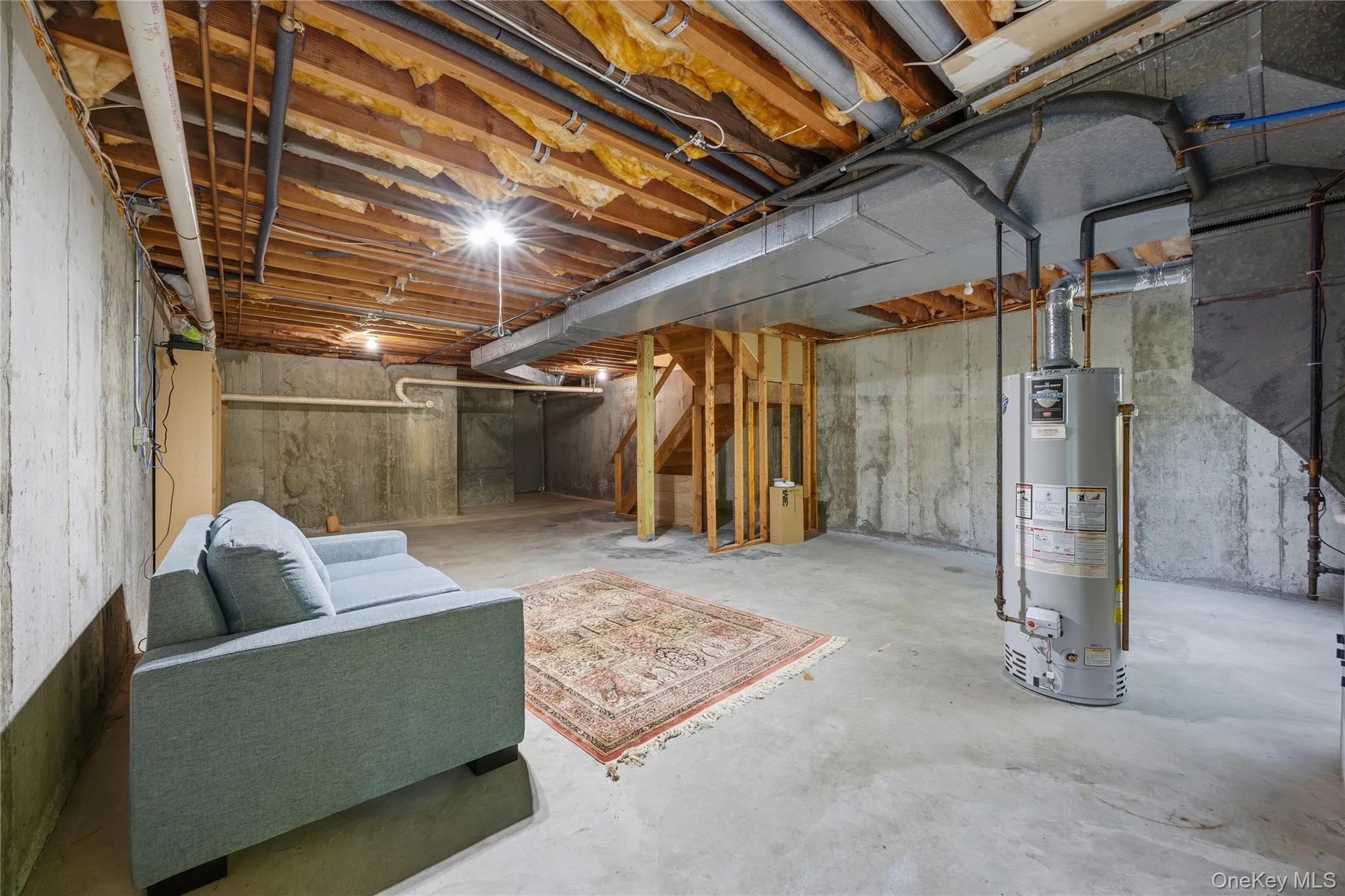 Huge unfinished Basement waiting for your ideas! Huge unfinished Basement waiting for your ideas!