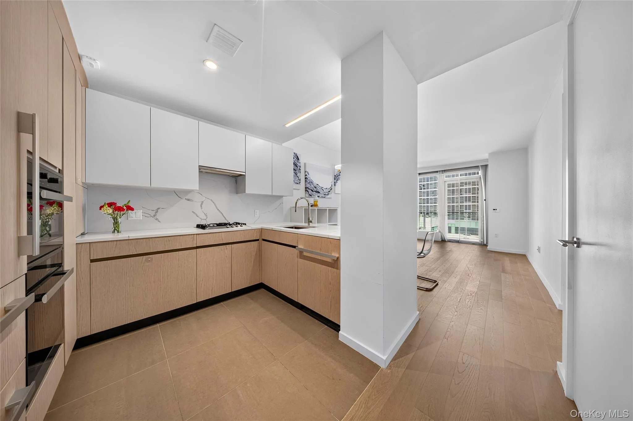 13327 39th Avenue, New York, NY, 1 Bedroom Bedrooms, 3 Rooms Rooms,1 BathroomBathrooms,Residential,For Rent,39th,0,1055084 13327 39th Avenue, New York, NY, 1 Bedroom Bedrooms, 3 Rooms Rooms,1 BathroomBathrooms,Residential,For Rent,39th,0,1055084