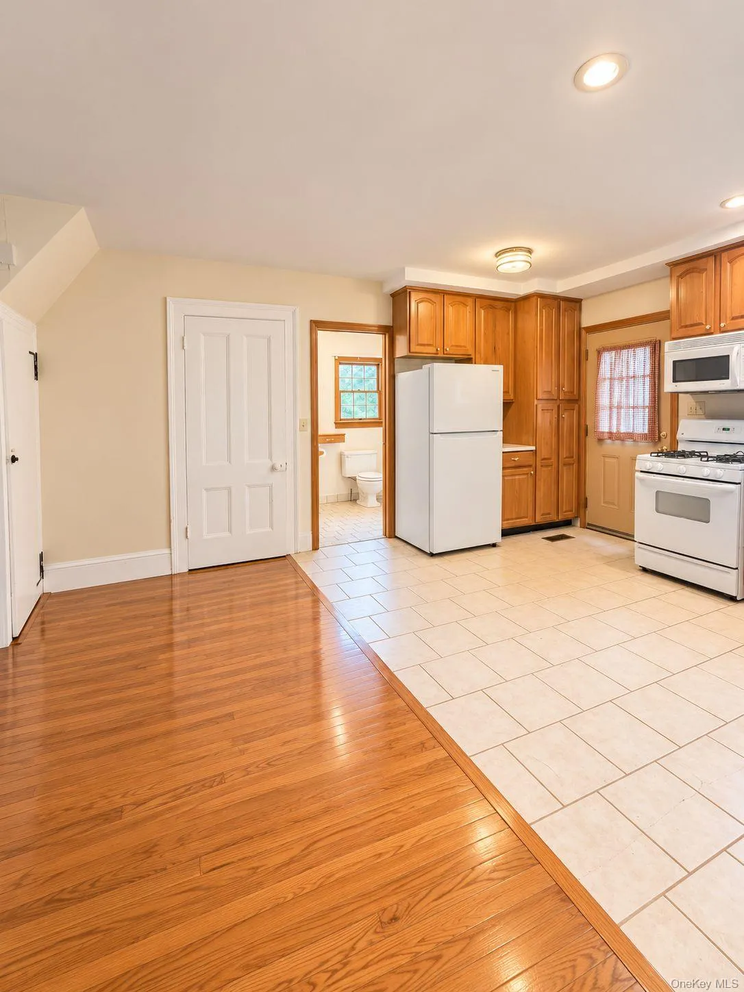 2762 Route 94, Blooming Grove, NY, 2 Bedroom Bedrooms, 5 Room Rooms,1 BathroomBathrooms,Residential Lease,For Rent,Route 94,0,1055086 2762 Route 94, Blooming Grove, NY, 2 Bedroom Bedrooms, 5 Room Rooms,1 BathroomBathrooms,Residential Lease,For Rent,Route 94,0,1055086