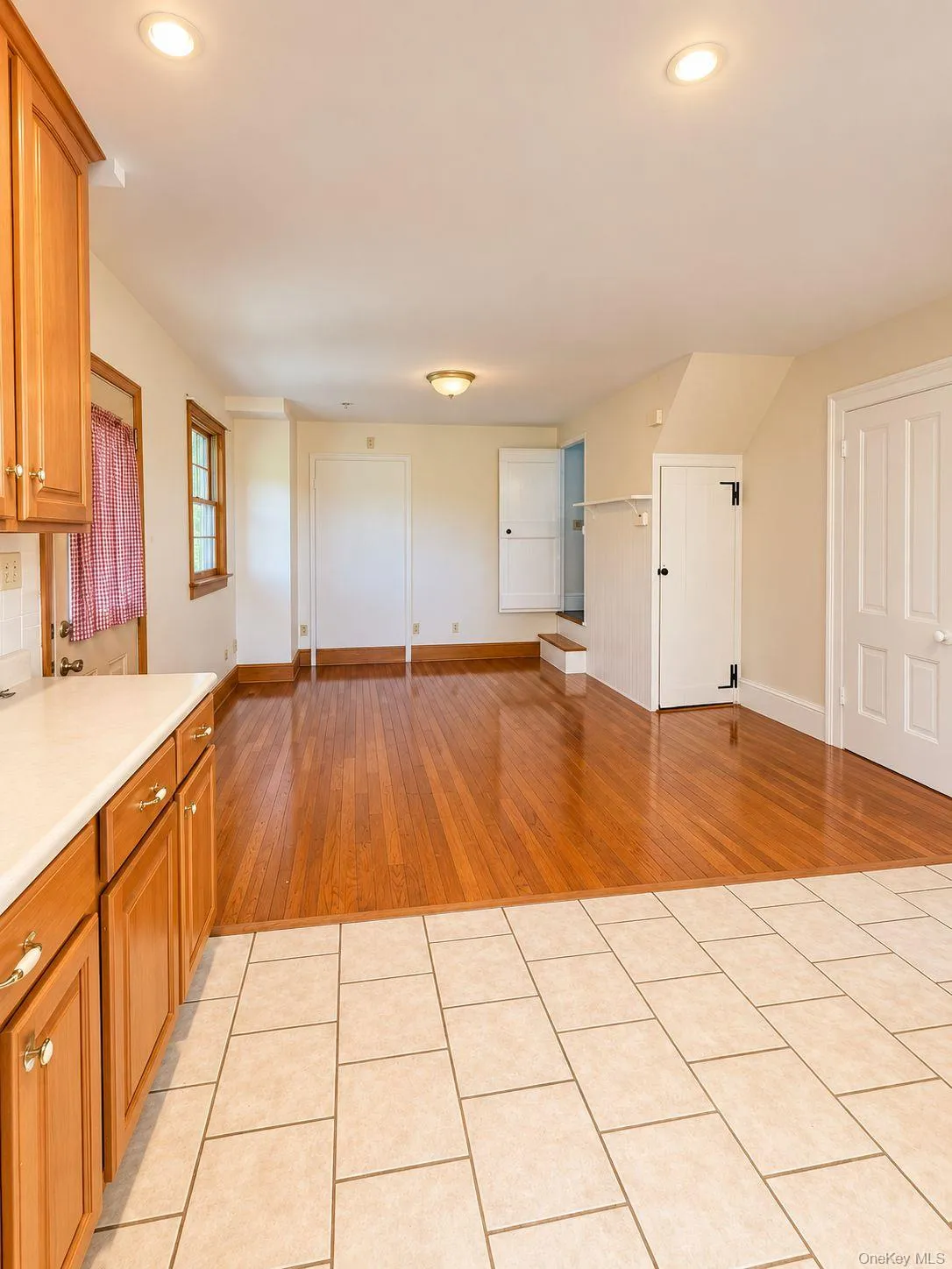 2762 Route 94, Blooming Grove, NY, 2 Bedroom Bedrooms, 5 Room Rooms,1 BathroomBathrooms,Residential Lease,For Rent,Route 94,0,1055086 2762 Route 94, Blooming Grove, NY, 2 Bedroom Bedrooms, 5 Room Rooms,1 BathroomBathrooms,Residential Lease,For Rent,Route 94,0,1055086