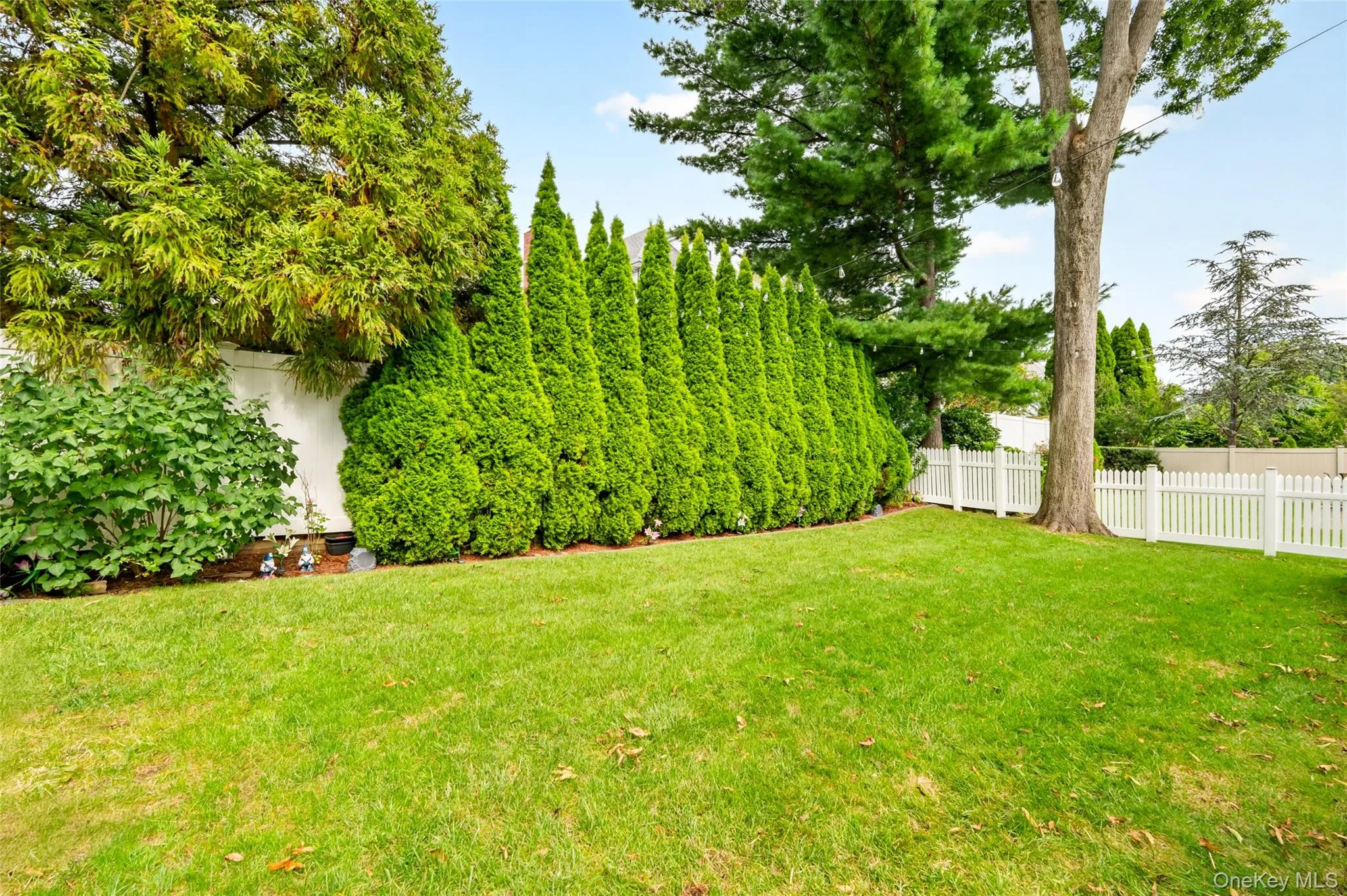 34 Smith Avenue, White Plains, NY, 4 Bedrooms Bedrooms, 7 Rooms Rooms,2 BathroomsBathrooms,Residential,For Rent,Smith,0,1055087 34 Smith Avenue, White Plains, NY, 4 Bedrooms Bedrooms, 7 Rooms Rooms,2 BathroomsBathrooms,Residential,For Rent,Smith,0,1055087