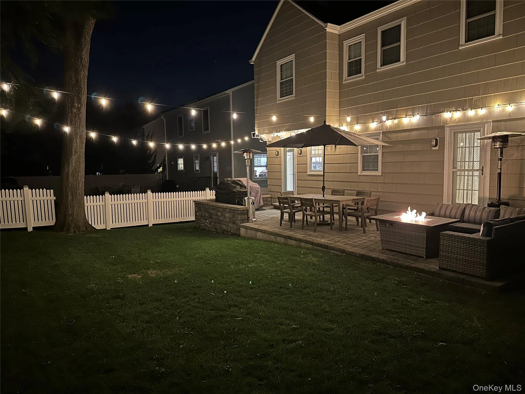 34 Smith Avenue, White Plains, NY, 4 Bedrooms Bedrooms, 7 Rooms Rooms,2 BathroomsBathrooms,Residential,For Rent,Smith,0,1055087 34 Smith Avenue, White Plains, NY, 4 Bedrooms Bedrooms, 7 Rooms Rooms,2 BathroomsBathrooms,Residential,For Rent,Smith,0,1055087
