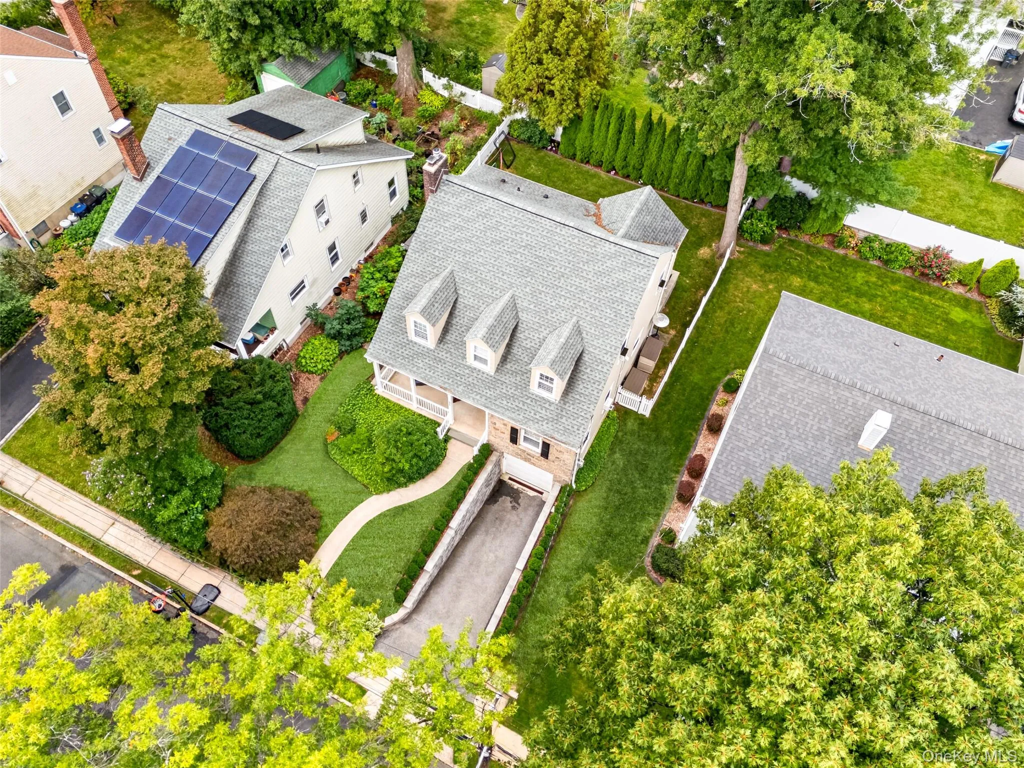 34 Smith Avenue, White Plains, NY, 4 Bedrooms Bedrooms, 7 Rooms Rooms,2 BathroomsBathrooms,Residential,For Rent,Smith,0,1055087 34 Smith Avenue, White Plains, NY, 4 Bedrooms Bedrooms, 7 Rooms Rooms,2 BathroomsBathrooms,Residential,For Rent,Smith,0,1055087