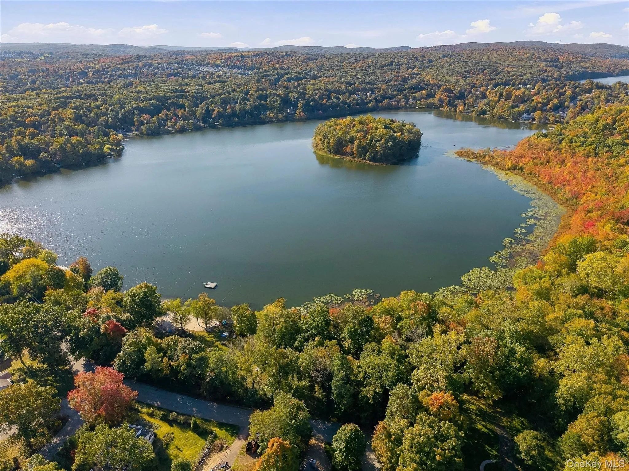 Round Lake Round Lake