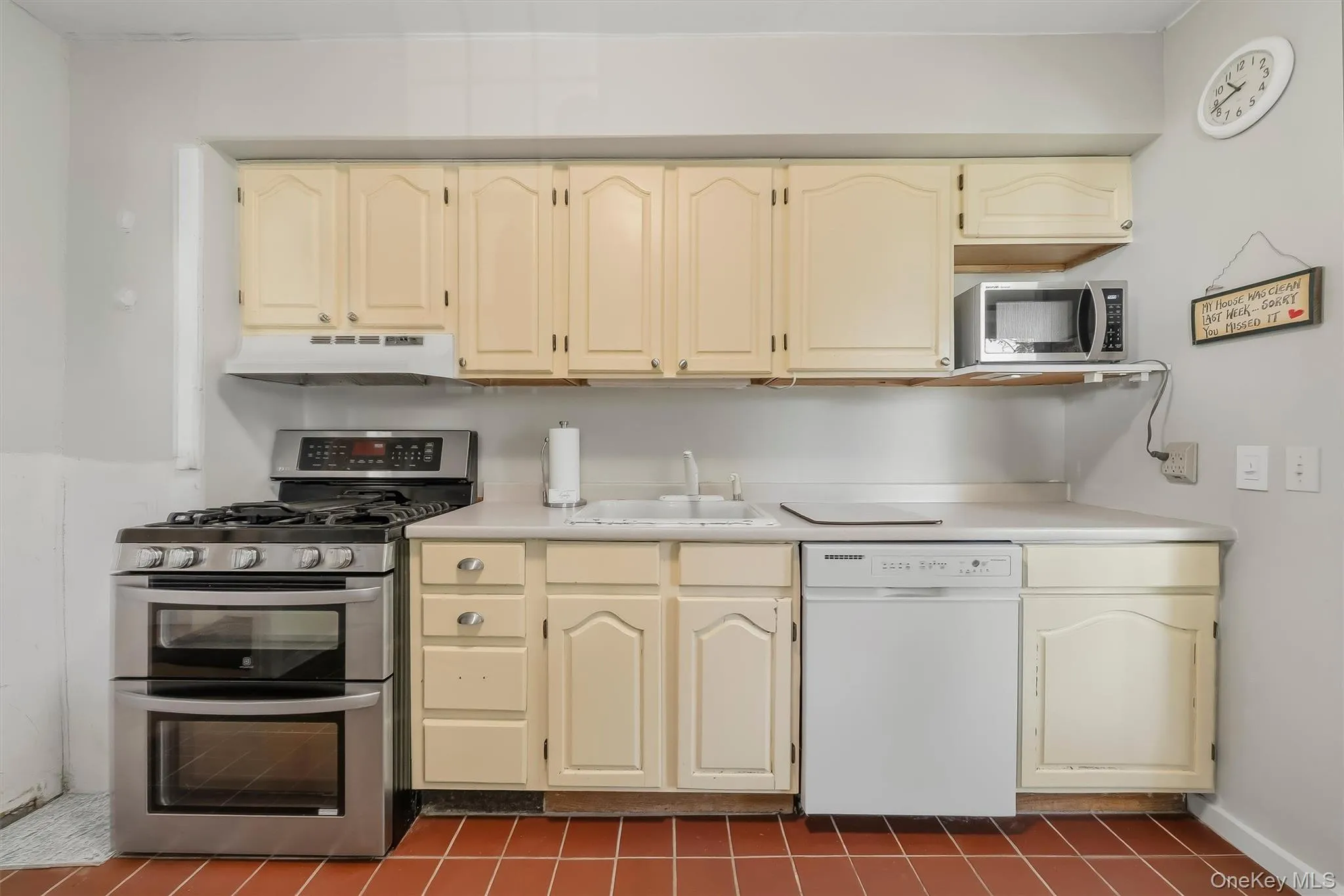 514 Round Lake Park Road, Monroe, NY, 3 Bedrooms Bedrooms, 8 Rooms Rooms,2 BathroomsBathrooms,Residential,For Rent,Round Lake Park,0,1055089 514 Round Lake Park Road, Monroe, NY, 3 Bedrooms Bedrooms, 8 Rooms Rooms,2 BathroomsBathrooms,Residential,For Rent,Round Lake Park,0,1055089
