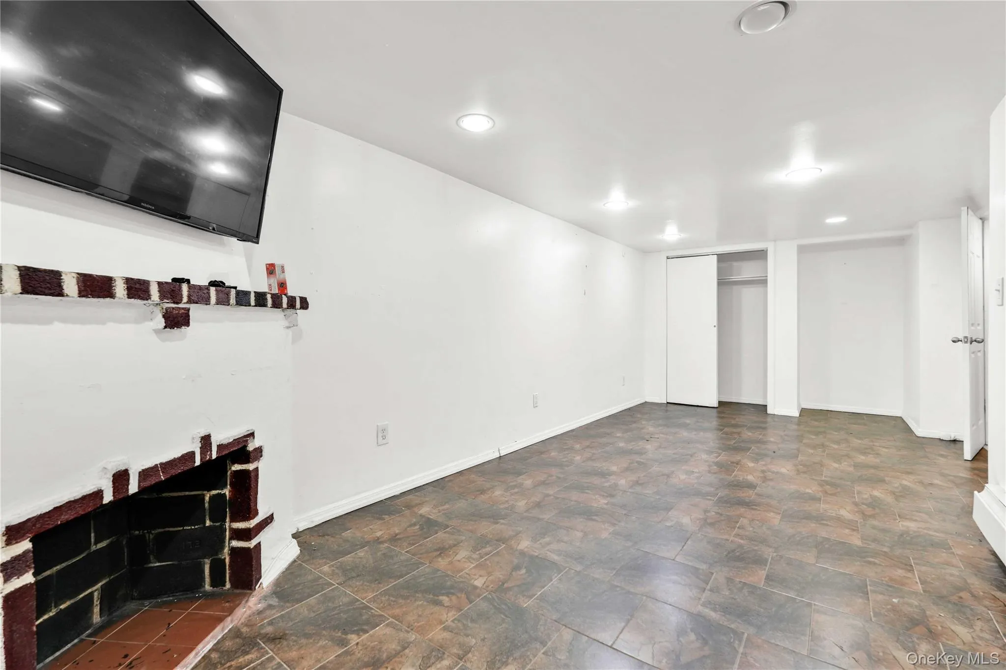 120-05 179th Street, New York, NY, 3 Bedrooms Bedrooms, 7 Rooms Rooms,2 BathroomsBathrooms,Residential,For Rent,179th,0,1055094 120-05 179th Street, New York, NY, 3 Bedrooms Bedrooms, 7 Rooms Rooms,2 BathroomsBathrooms,Residential,For Rent,179th,0,1055094