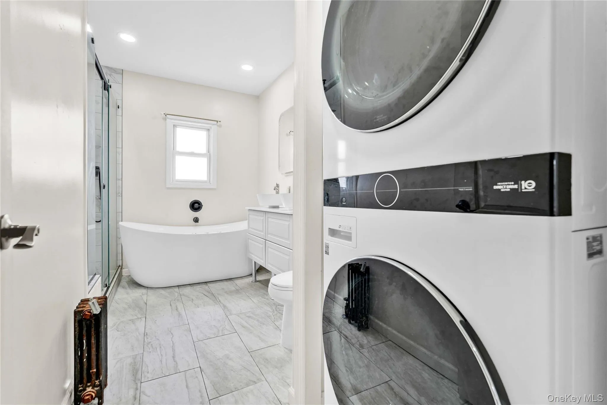 120-05 179th Street, New York, NY, 3 Bedrooms Bedrooms, 7 Rooms Rooms,2 BathroomsBathrooms,Residential,For Rent,179th,0,1055094 120-05 179th Street, New York, NY, 3 Bedrooms Bedrooms, 7 Rooms Rooms,2 BathroomsBathrooms,Residential,For Rent,179th,0,1055094