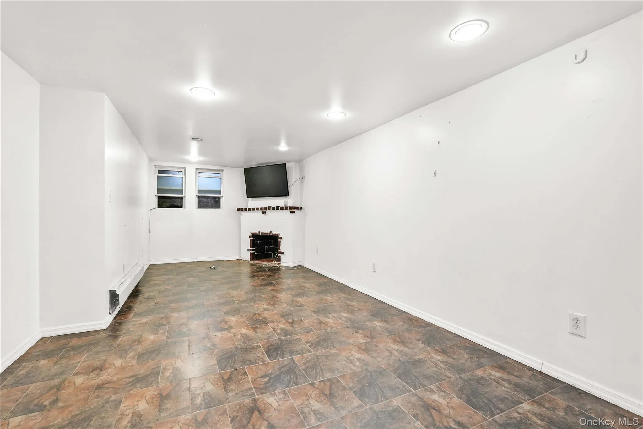 120-05 179th Street, New York, NY, 3 Bedrooms Bedrooms, 7 Rooms Rooms,2 BathroomsBathrooms,Residential,For Rent,179th,0,1055094 120-05 179th Street, New York, NY, 3 Bedrooms Bedrooms, 7 Rooms Rooms,2 BathroomsBathrooms,Residential,For Rent,179th,0,1055094