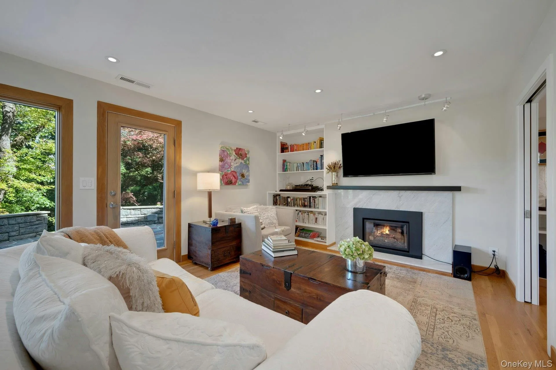 1 Leone Close, Greenburgh, NY, 4 Bedrooms Bedrooms, 11 Rooms Rooms,3 BathroomsBathrooms,Residential,For Rent,Leone,0,1055102 1 Leone Close, Greenburgh, NY, 4 Bedrooms Bedrooms, 11 Rooms Rooms,3 BathroomsBathrooms,Residential,For Rent,Leone,0,1055102