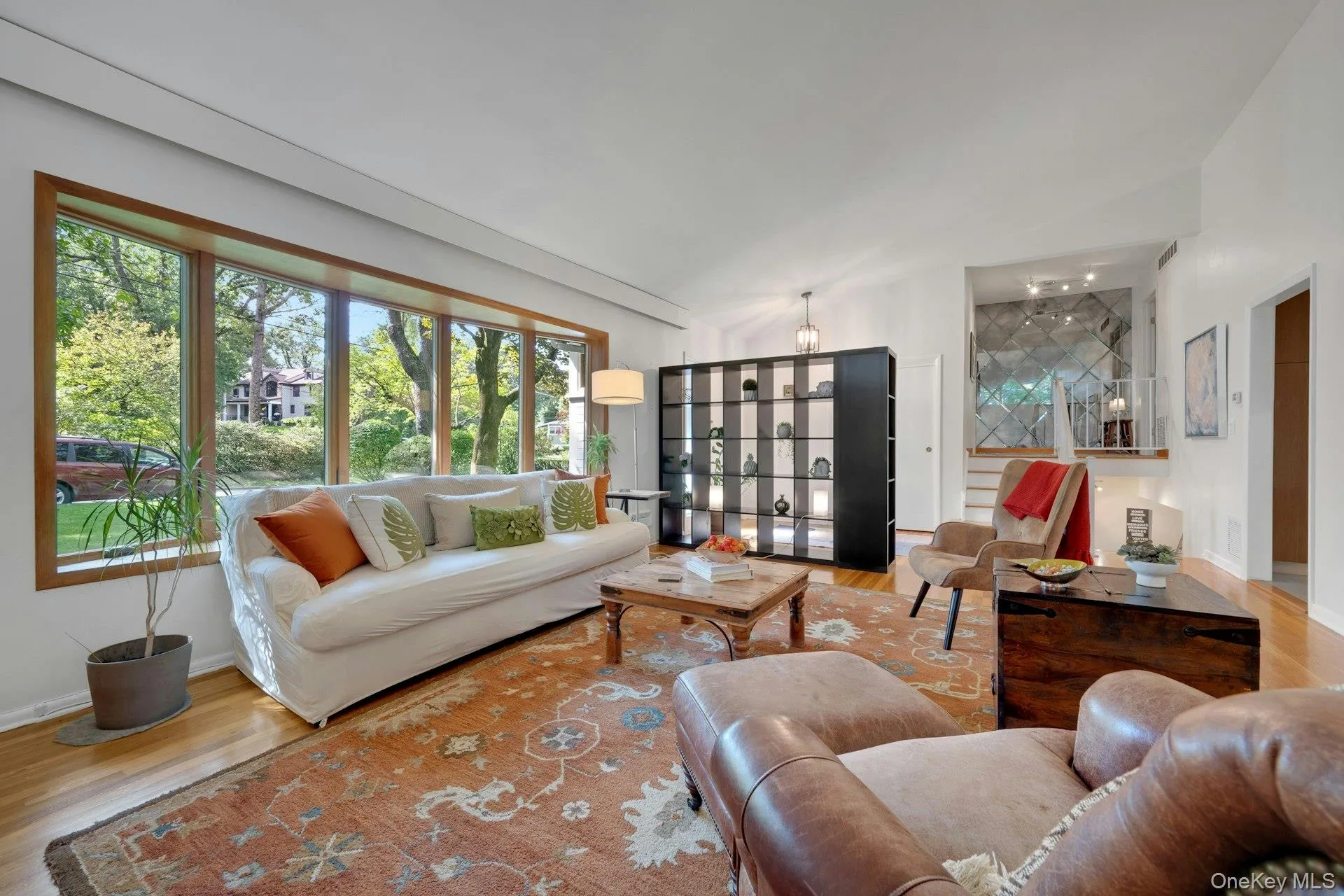 1 Leone Close, Greenburgh, NY, 4 Bedrooms Bedrooms, 11 Rooms Rooms,3 BathroomsBathrooms,Residential,For Rent,Leone,0,1055102 1 Leone Close, Greenburgh, NY, 4 Bedrooms Bedrooms, 11 Rooms Rooms,3 BathroomsBathrooms,Residential,For Rent,Leone,0,1055102