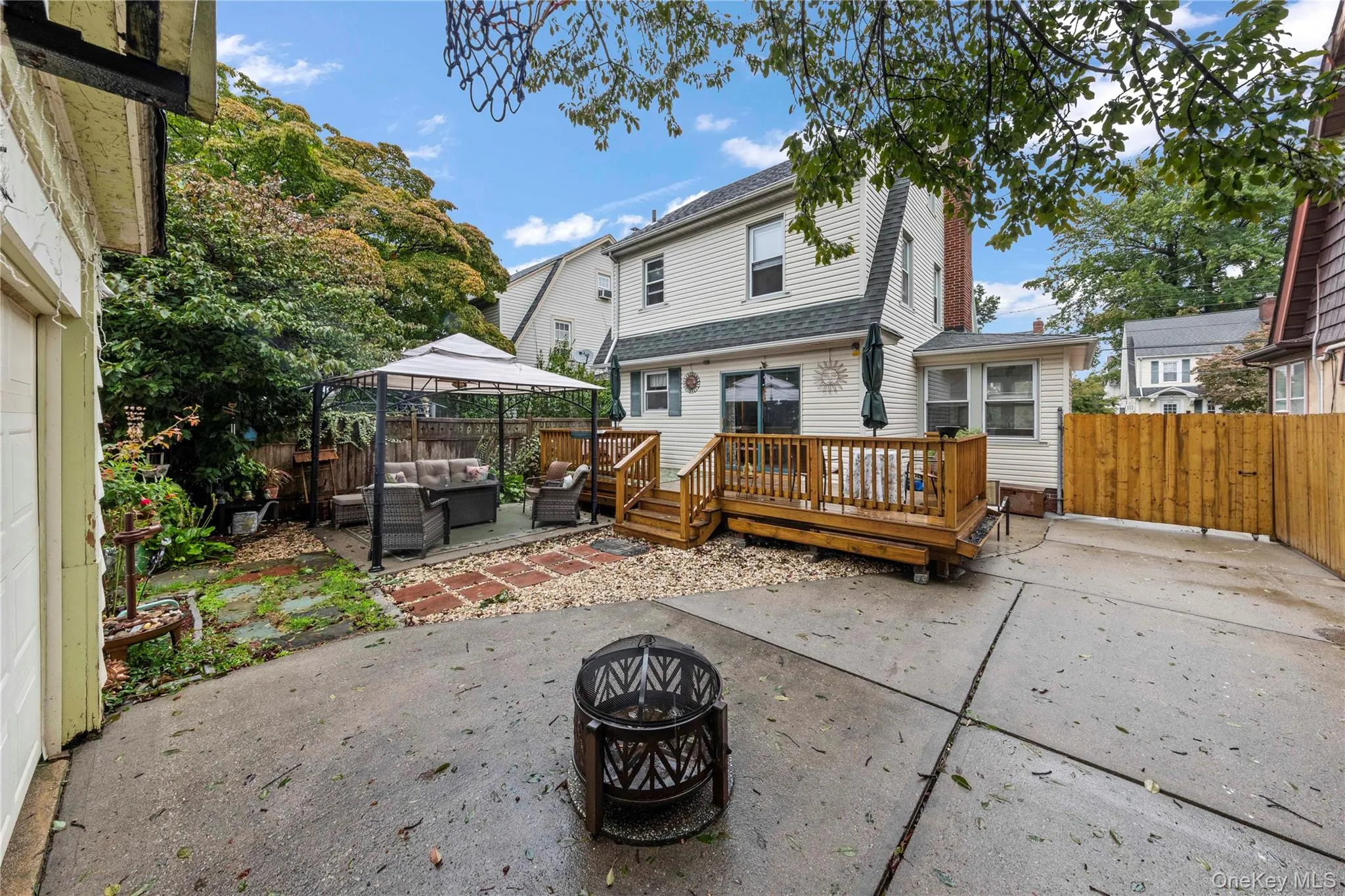 45-24 171st Street, New York, NY, 3 Bedrooms Bedrooms, 11 Rooms Rooms,2 BathroomsBathrooms,Residential,For Rent,171st,0,1055104 45-24 171st Street, New York, NY, 3 Bedrooms Bedrooms, 11 Rooms Rooms,2 BathroomsBathrooms,Residential,For Rent,171st,0,1055104