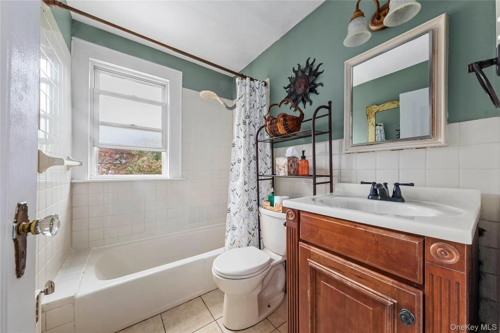 45-24 171st Street, New York, NY, 3 Bedrooms Bedrooms, 11 Rooms Rooms,2 BathroomsBathrooms,Residential,For Rent,171st,0,1055104 45-24 171st Street, New York, NY, 3 Bedrooms Bedrooms, 11 Rooms Rooms,2 BathroomsBathrooms,Residential,For Rent,171st,0,1055104