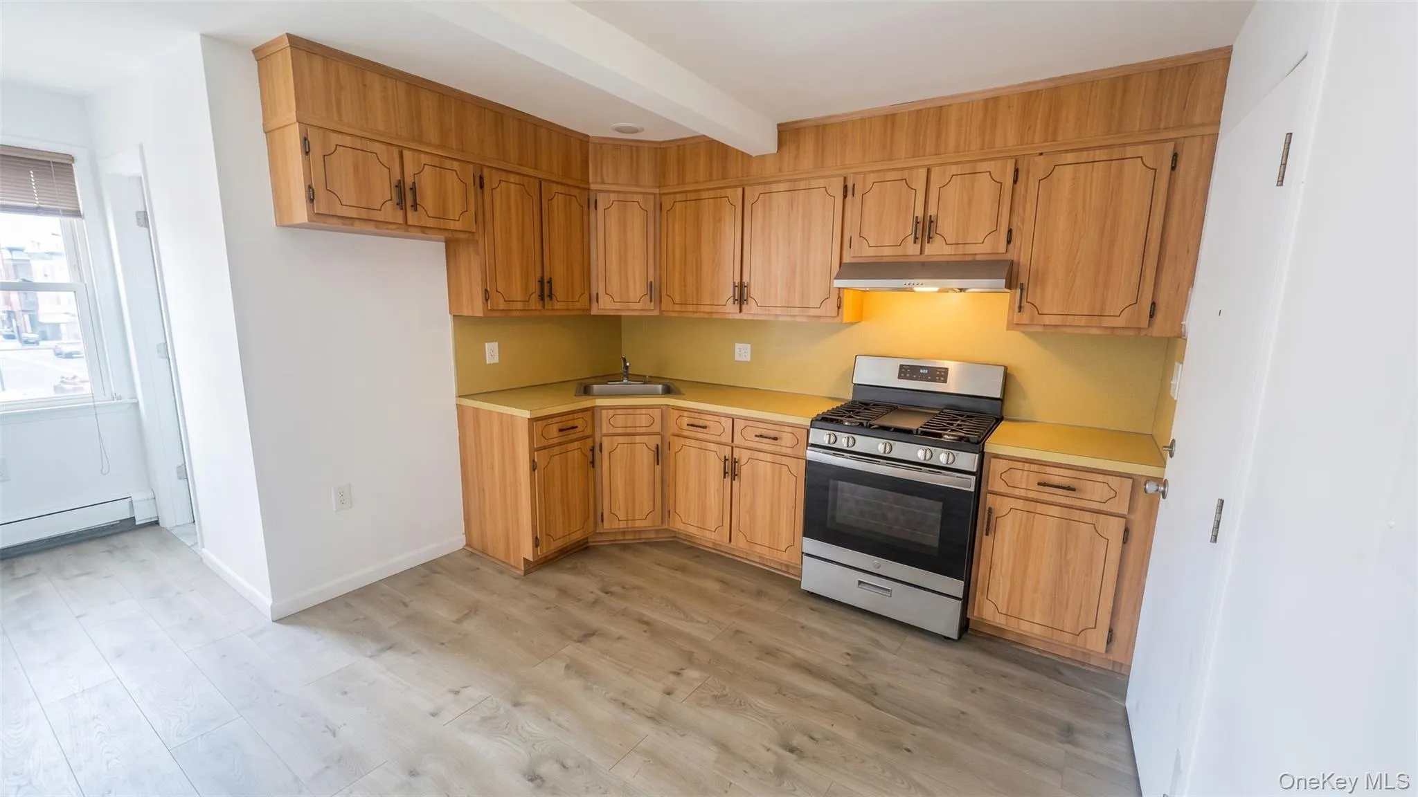 480 Westbury Avenue, North Hempstead, NY, 1 Bedroom Bedrooms, 2 Room Rooms,1 BathroomBathrooms,Residential Lease,For Rent,Westbury,0,1055107 480 Westbury Avenue, North Hempstead, NY, 1 Bedroom Bedrooms, 2 Room Rooms,1 BathroomBathrooms,Residential Lease,For Rent,Westbury,0,1055107