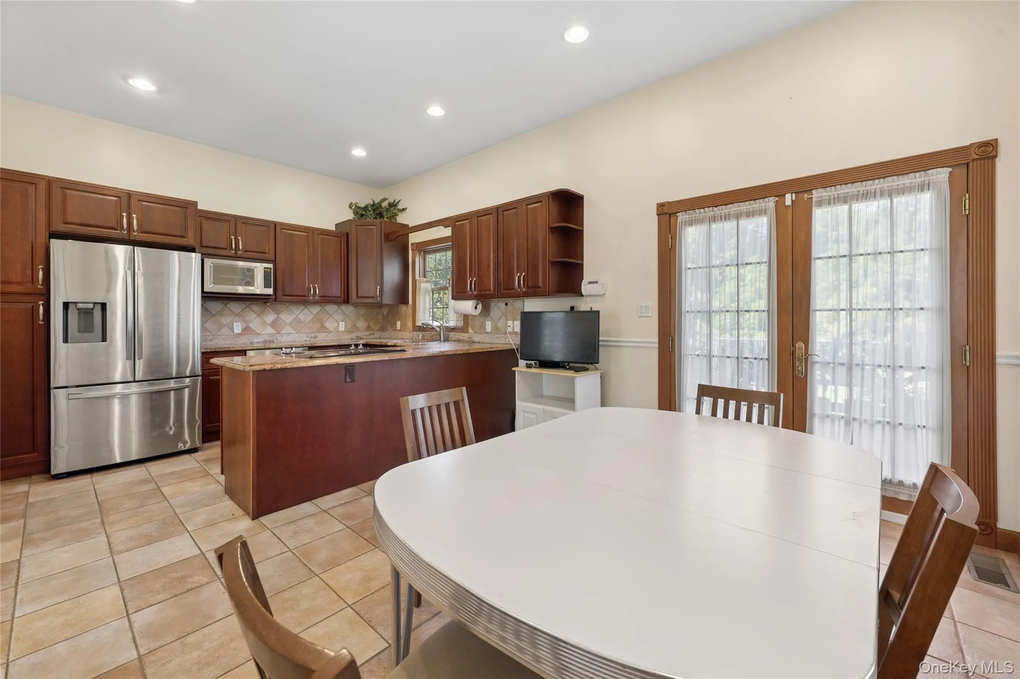 471 Southport Street, Islip, NY, 5 Bedrooms Bedrooms, 10 Rooms Rooms,3 BathroomsBathrooms,Residential,For Rent,Southport,0,1055112 471 Southport Street, Islip, NY, 5 Bedrooms Bedrooms, 10 Rooms Rooms,3 BathroomsBathrooms,Residential,For Rent,Southport,0,1055112