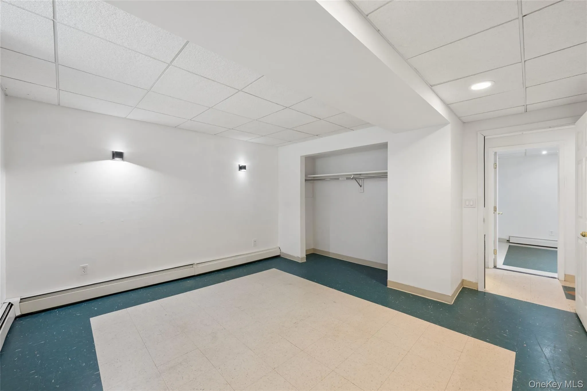 471 Southport Street, Islip, NY, 5 Bedrooms Bedrooms, 10 Rooms Rooms,3 BathroomsBathrooms,Residential,For Rent,Southport,0,1055112 471 Southport Street, Islip, NY, 5 Bedrooms Bedrooms, 10 Rooms Rooms,3 BathroomsBathrooms,Residential,For Rent,Southport,0,1055112