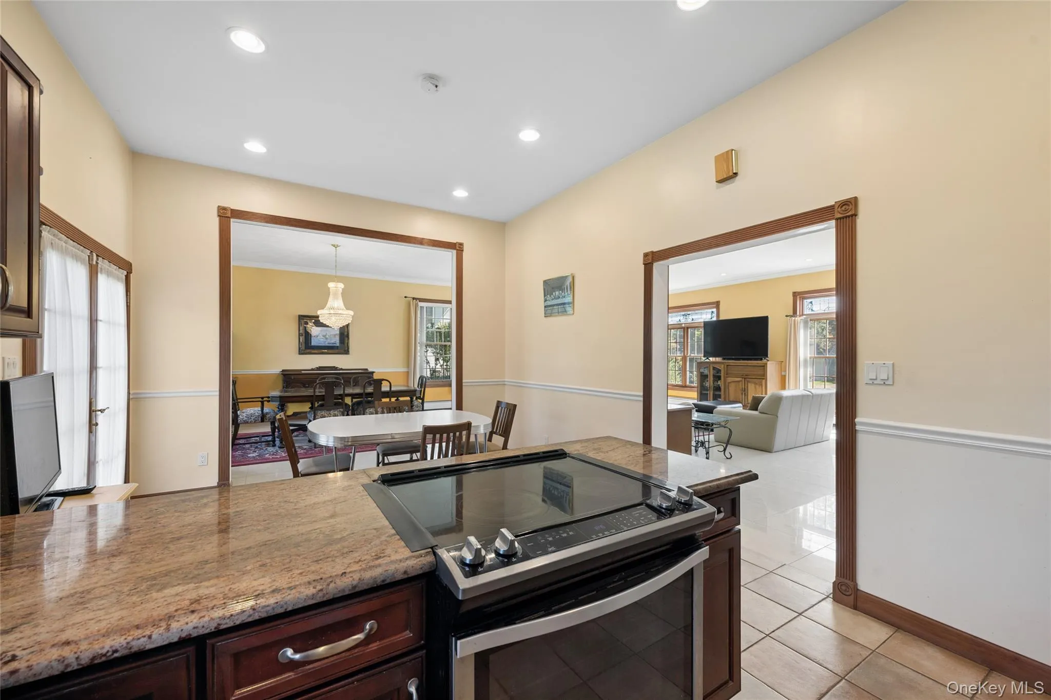 471 Southport Street, Islip, NY, 5 Bedrooms Bedrooms, 10 Rooms Rooms,3 BathroomsBathrooms,Residential,For Rent,Southport,0,1055112 471 Southport Street, Islip, NY, 5 Bedrooms Bedrooms, 10 Rooms Rooms,3 BathroomsBathrooms,Residential,For Rent,Southport,0,1055112