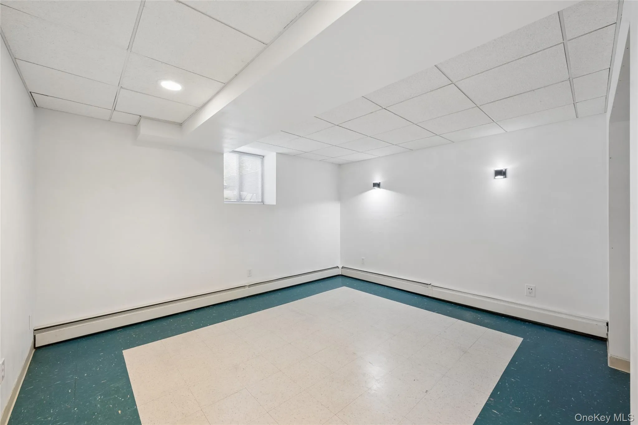 471 Southport Street, Islip, NY, 5 Bedrooms Bedrooms, 10 Rooms Rooms,3 BathroomsBathrooms,Residential,For Rent,Southport,0,1055112 471 Southport Street, Islip, NY, 5 Bedrooms Bedrooms, 10 Rooms Rooms,3 BathroomsBathrooms,Residential,For Rent,Southport,0,1055112