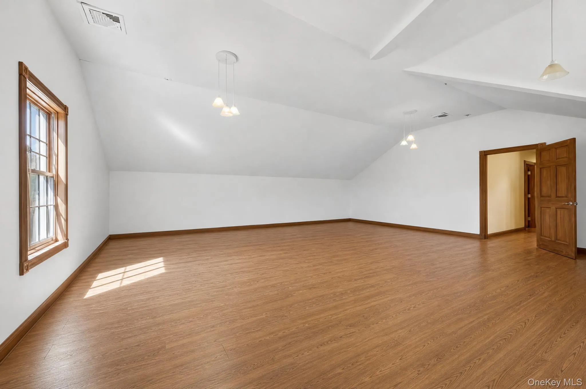 471 Southport Street, Islip, NY, 5 Bedrooms Bedrooms, 10 Rooms Rooms,3 BathroomsBathrooms,Residential,For Rent,Southport,0,1055112 471 Southport Street, Islip, NY, 5 Bedrooms Bedrooms, 10 Rooms Rooms,3 BathroomsBathrooms,Residential,For Rent,Southport,0,1055112
