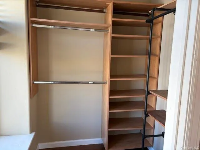 7219 Sandy Dune Way, New York, NY, 3 Bedroom Bedrooms, 10 Room Rooms,2 BathroomBathrooms,Residential Lease,For Rent,Sandy Dune,0,1055120 7219 Sandy Dune Way, New York, NY, 3 Bedroom Bedrooms, 10 Room Rooms,2 BathroomBathrooms,Residential Lease,For Rent,Sandy Dune,0,1055120