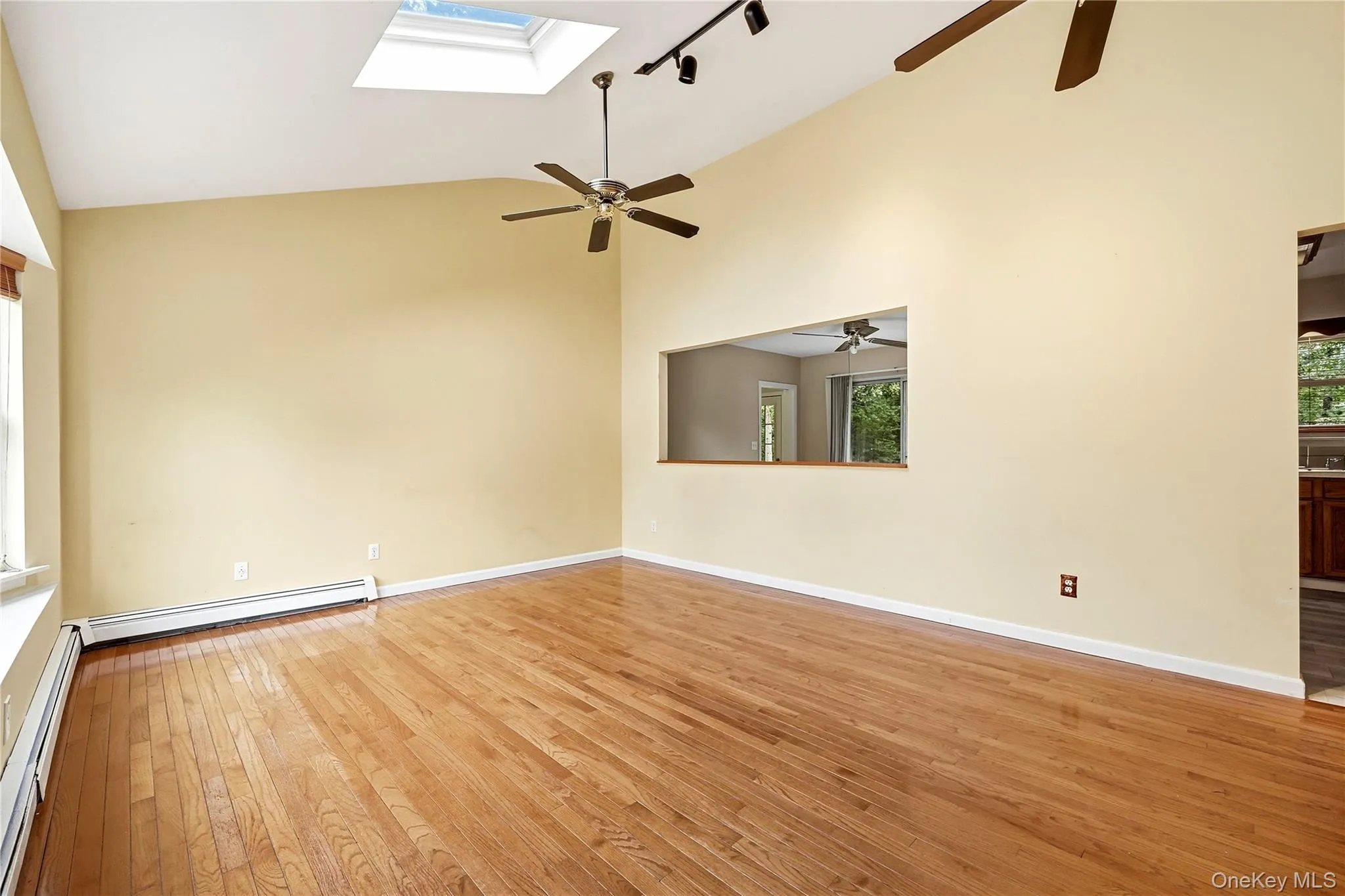 21 Lisa Court, Brookhaven, NY, 3 Bedrooms Bedrooms, 7 Rooms Rooms,2 BathroomsBathrooms,Residential,For Rent,Lisa,0,1055121 21 Lisa Court, Brookhaven, NY, 3 Bedrooms Bedrooms, 7 Rooms Rooms,2 BathroomsBathrooms,Residential,For Rent,Lisa,0,1055121