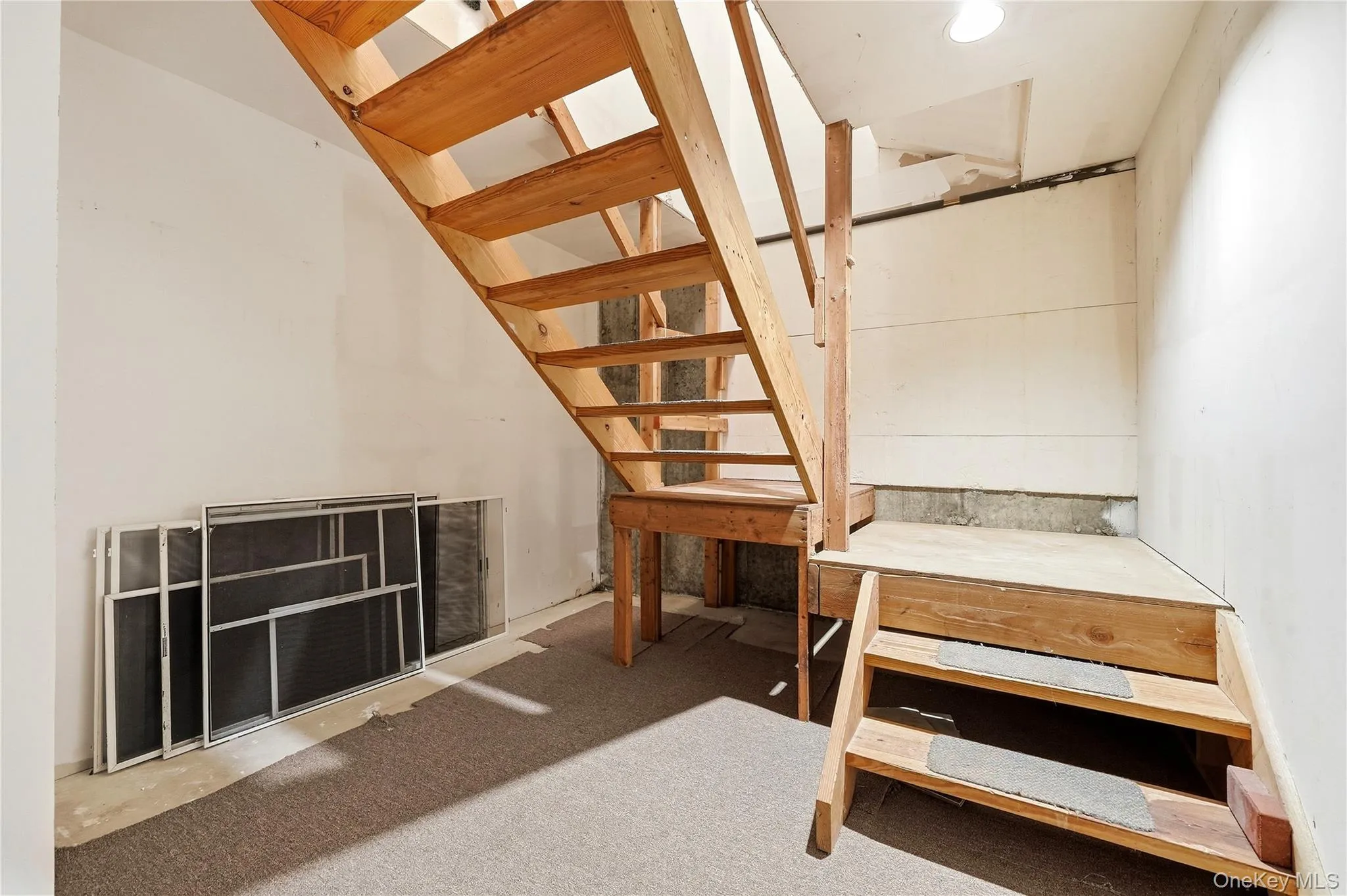 21 Lisa Court, Brookhaven, NY, 3 Bedrooms Bedrooms, 7 Rooms Rooms,2 BathroomsBathrooms,Residential,For Rent,Lisa,0,1055121 21 Lisa Court, Brookhaven, NY, 3 Bedrooms Bedrooms, 7 Rooms Rooms,2 BathroomsBathrooms,Residential,For Rent,Lisa,0,1055121