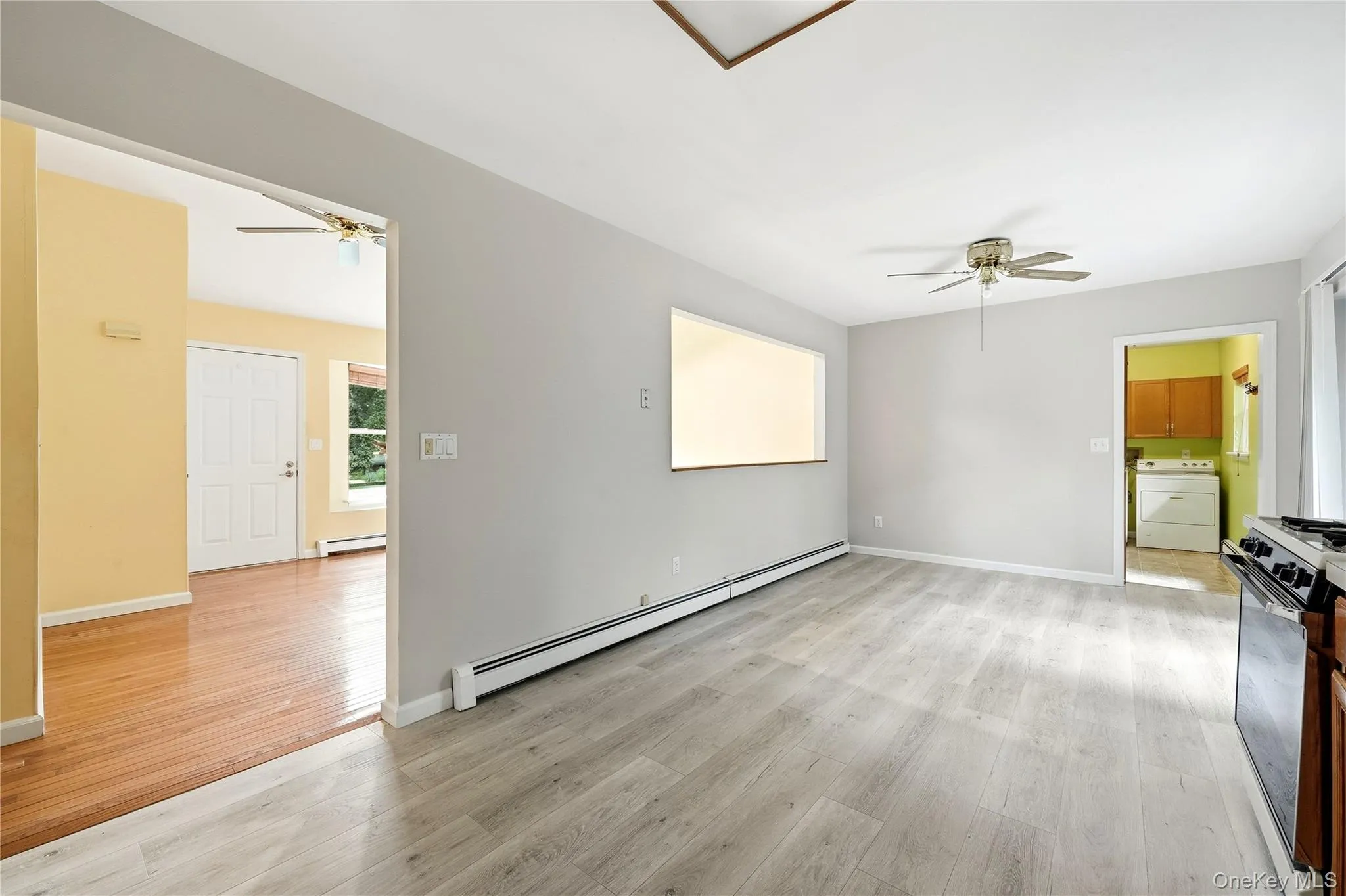 21 Lisa Court, Brookhaven, NY, 3 Bedrooms Bedrooms, 7 Rooms Rooms,2 BathroomsBathrooms,Residential,For Rent,Lisa,0,1055121 21 Lisa Court, Brookhaven, NY, 3 Bedrooms Bedrooms, 7 Rooms Rooms,2 BathroomsBathrooms,Residential,For Rent,Lisa,0,1055121