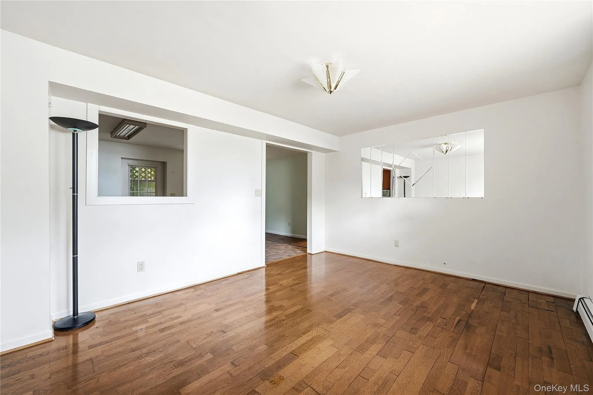 21 Lisa Court, Brookhaven, NY, 3 Bedrooms Bedrooms, 7 Rooms Rooms,2 BathroomsBathrooms,Residential,For Rent,Lisa,0,1055121 21 Lisa Court, Brookhaven, NY, 3 Bedrooms Bedrooms, 7 Rooms Rooms,2 BathroomsBathrooms,Residential,For Rent,Lisa,0,1055121