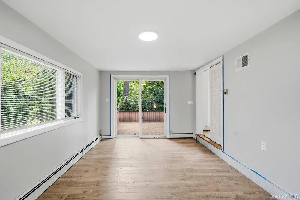 40 Pool Drive, North Hempstead, NY, 4 Bedrooms Bedrooms, 3 Rooms Rooms,3 BathroomsBathrooms,Residential Lease,For Rent,Pool,0,1055122 40 Pool Drive, North Hempstead, NY, 4 Bedrooms Bedrooms, 3 Rooms Rooms,3 BathroomsBathrooms,Residential Lease,For Rent,Pool,0,1055122