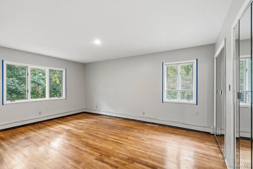 40 Pool Drive, North Hempstead, NY, 4 Bedrooms Bedrooms, 3 Rooms Rooms,3 BathroomsBathrooms,Residential Lease,For Rent,Pool,0,1055122 40 Pool Drive, North Hempstead, NY, 4 Bedrooms Bedrooms, 3 Rooms Rooms,3 BathroomsBathrooms,Residential Lease,For Rent,Pool,0,1055122