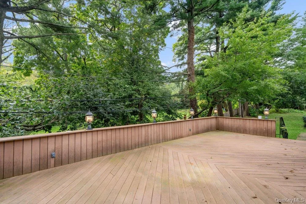 40 Pool Drive, North Hempstead, NY, 4 Bedrooms Bedrooms, 3 Rooms Rooms,3 BathroomsBathrooms,Residential Lease,For Rent,Pool,0,1055122 40 Pool Drive, North Hempstead, NY, 4 Bedrooms Bedrooms, 3 Rooms Rooms,3 BathroomsBathrooms,Residential Lease,For Rent,Pool,0,1055122