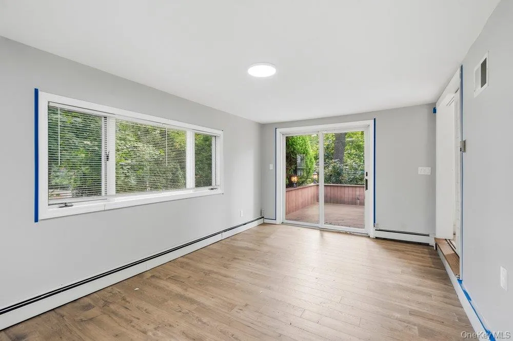 40 Pool Drive, North Hempstead, NY, 4 Bedrooms Bedrooms, 3 Rooms Rooms,3 BathroomsBathrooms,Residential Lease,For Rent,Pool,0,1055122 40 Pool Drive, North Hempstead, NY, 4 Bedrooms Bedrooms, 3 Rooms Rooms,3 BathroomsBathrooms,Residential Lease,For Rent,Pool,0,1055122