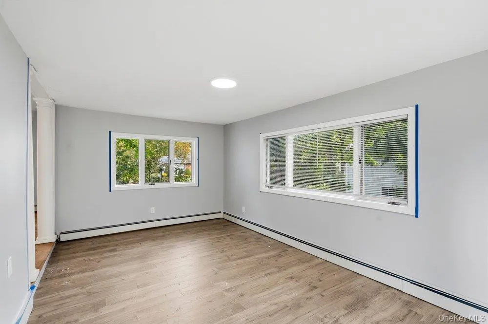 40 Pool Drive, North Hempstead, NY, 4 Bedrooms Bedrooms, 3 Rooms Rooms,3 BathroomsBathrooms,Residential Lease,For Rent,Pool,0,1055122 40 Pool Drive, North Hempstead, NY, 4 Bedrooms Bedrooms, 3 Rooms Rooms,3 BathroomsBathrooms,Residential Lease,For Rent,Pool,0,1055122