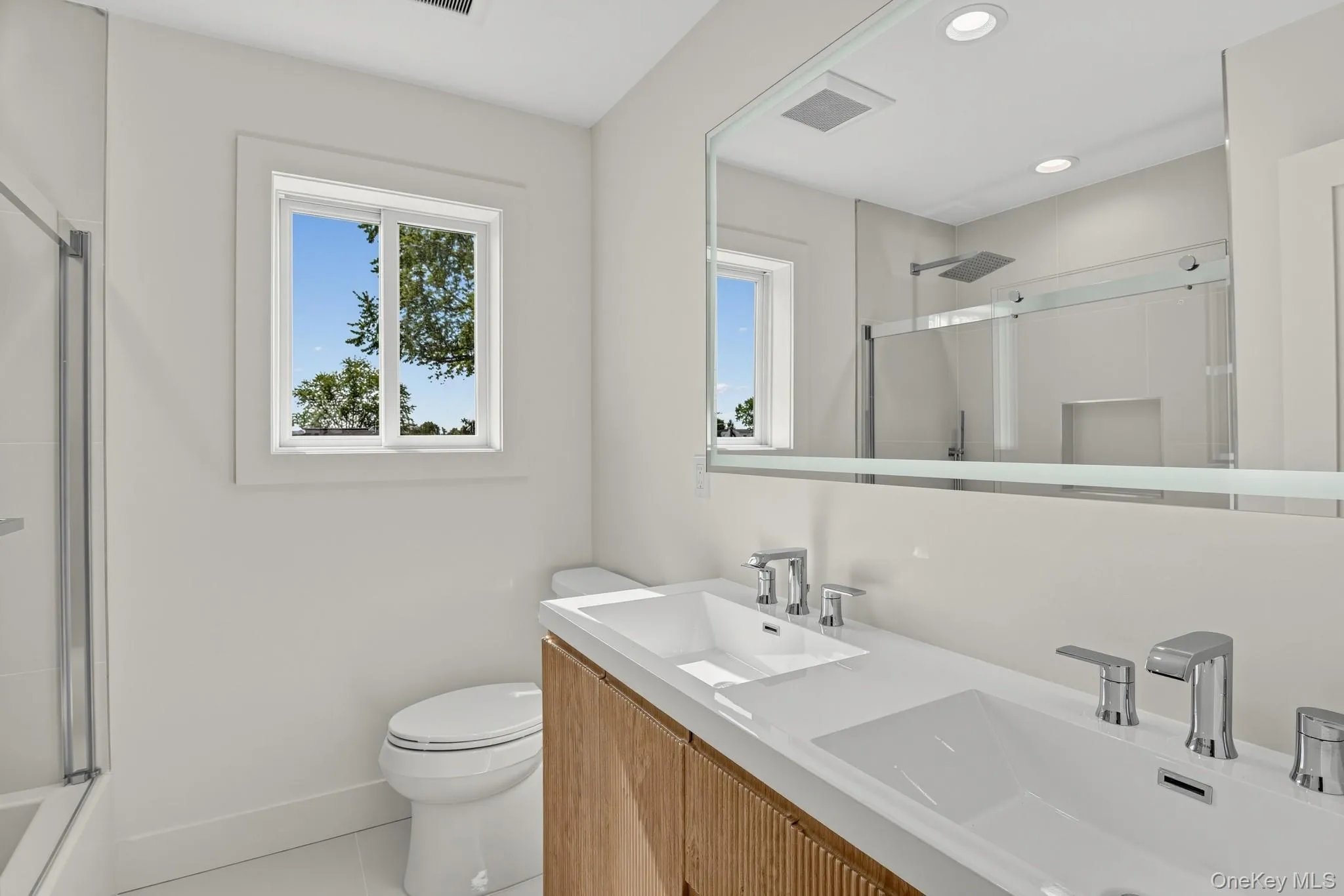 2337 Westley Road, Hempstead, NY, 5 Bedrooms Bedrooms, 11 Rooms Rooms,4 BathroomsBathrooms,Residential,For Rent,Westley,0,1055127 2337 Westley Road, Hempstead, NY, 5 Bedrooms Bedrooms, 11 Rooms Rooms,4 BathroomsBathrooms,Residential,For Rent,Westley,0,1055127