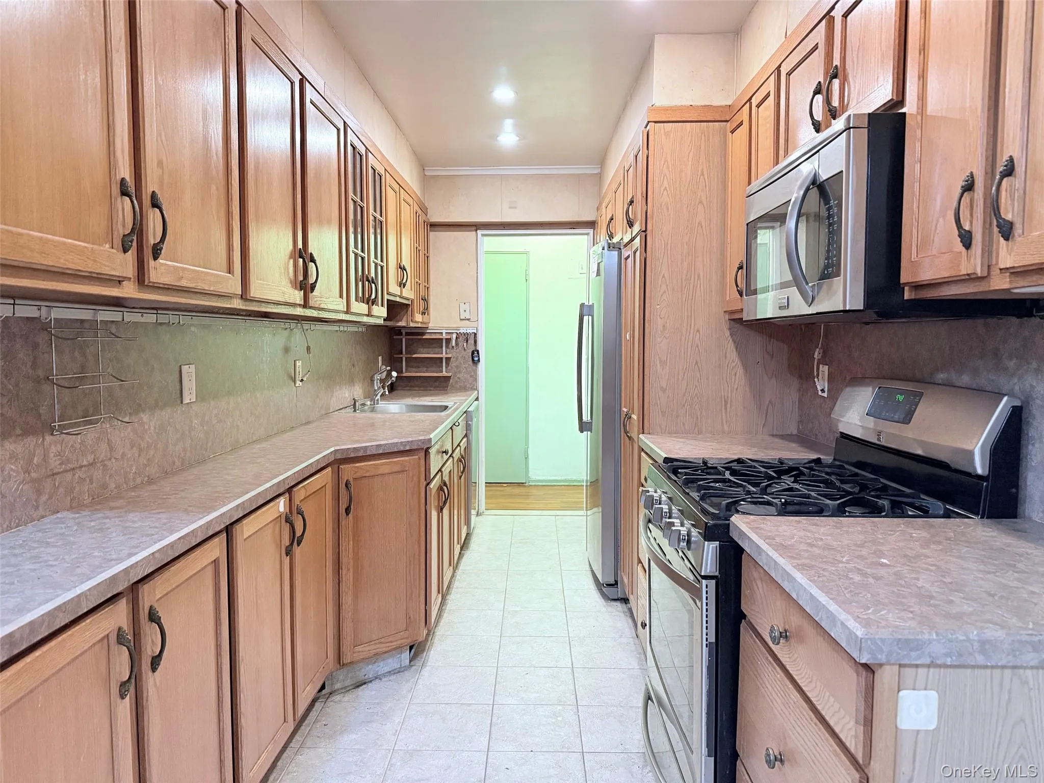 83-30 98 Street, New York, NY, 2 Bedrooms Bedrooms, 5 Rooms Rooms,1 BathroomBathrooms,Residential,For Rent,98,0,1055130 83-30 98 Street, New York, NY, 2 Bedrooms Bedrooms, 5 Rooms Rooms,1 BathroomBathrooms,Residential,For Rent,98,0,1055130
