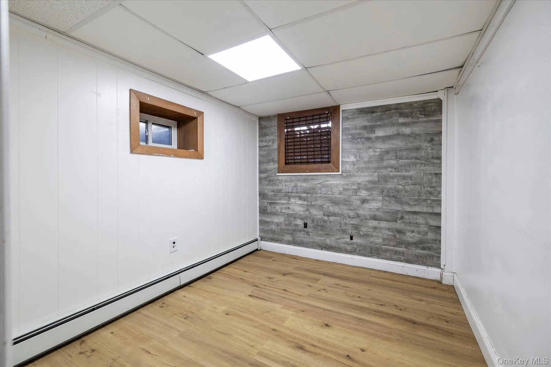 Bonus room, Office, gym, playroom Bonus room, Office, gym, playroom
