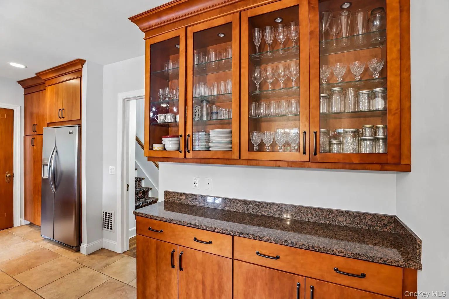 Eat-In Kitchen Eat-In Kitchen