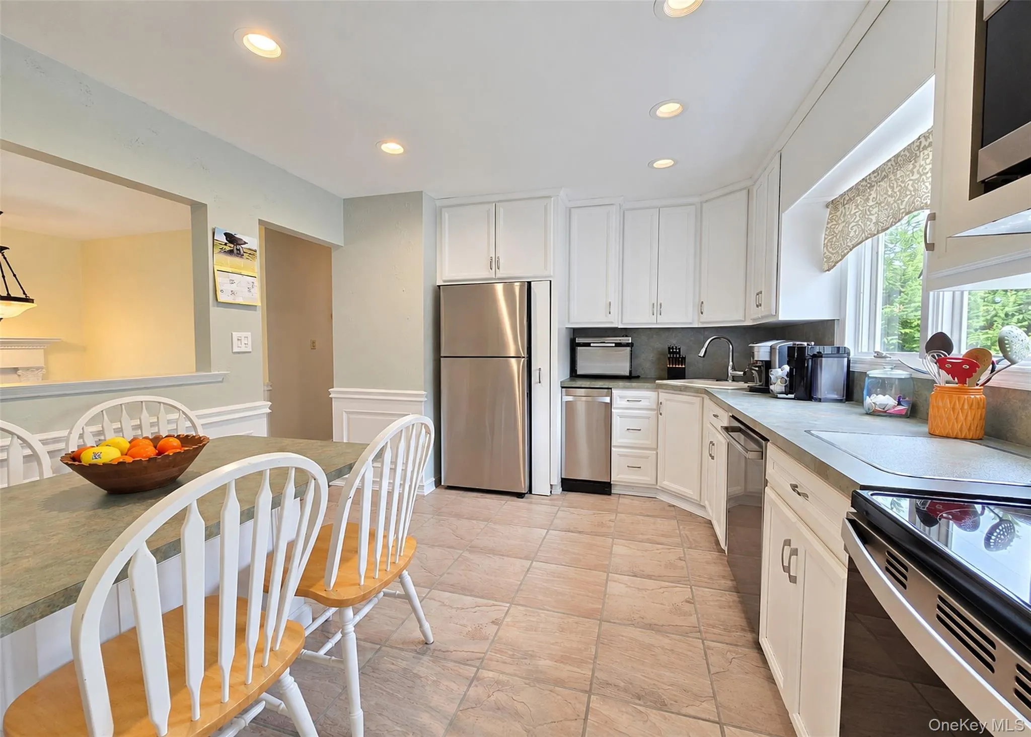 167 Glenmere Way, Islip, NY, 3 Bedrooms Bedrooms, 9 Rooms Rooms,2 BathroomsBathrooms,Residential,For Rent,Glenmere,0,1055135 167 Glenmere Way, Islip, NY, 3 Bedrooms Bedrooms, 9 Rooms Rooms,2 BathroomsBathrooms,Residential,For Rent,Glenmere,0,1055135