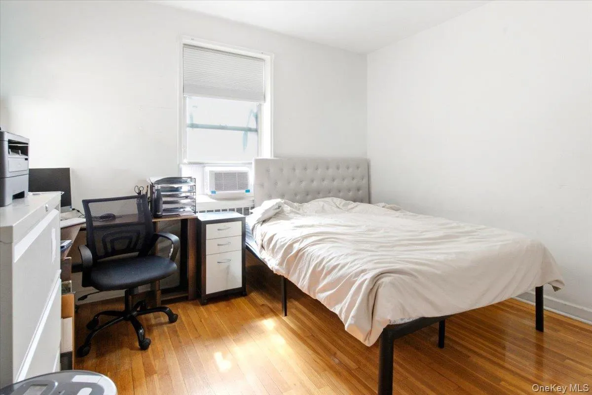 68-61 Yellowstone Boulevard, New York, NY, 1 Bedroom Bedrooms, 4 Rooms Rooms,1 BathroomBathrooms,Residential,For Rent,Yellowstone,0,1055144 68-61 Yellowstone Boulevard, New York, NY, 1 Bedroom Bedrooms, 4 Rooms Rooms,1 BathroomBathrooms,Residential,For Rent,Yellowstone,0,1055144