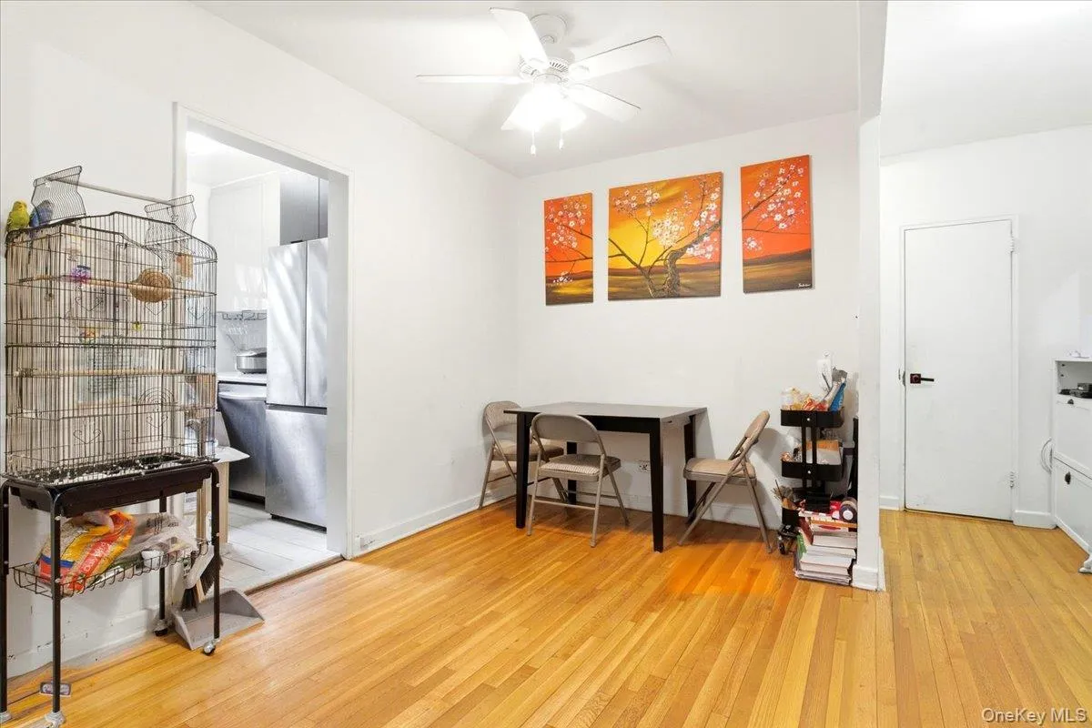 68-61 Yellowstone Boulevard, New York, NY, 1 Bedroom Bedrooms, 4 Rooms Rooms,1 BathroomBathrooms,Residential,For Rent,Yellowstone,0,1055144 68-61 Yellowstone Boulevard, New York, NY, 1 Bedroom Bedrooms, 4 Rooms Rooms,1 BathroomBathrooms,Residential,For Rent,Yellowstone,0,1055144