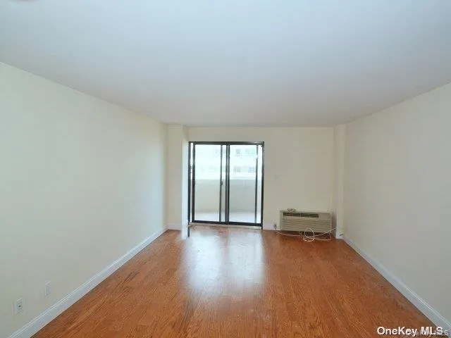 360 Shore Road, Long Beach, NY, 1 Bedroom Bedrooms, 4 Room Rooms,1 BathroomBathrooms,Residential Lease,For Rent,Shore,0,1055147 360 Shore Road, Long Beach, NY, 1 Bedroom Bedrooms, 4 Room Rooms,1 BathroomBathrooms,Residential Lease,For Rent,Shore,0,1055147